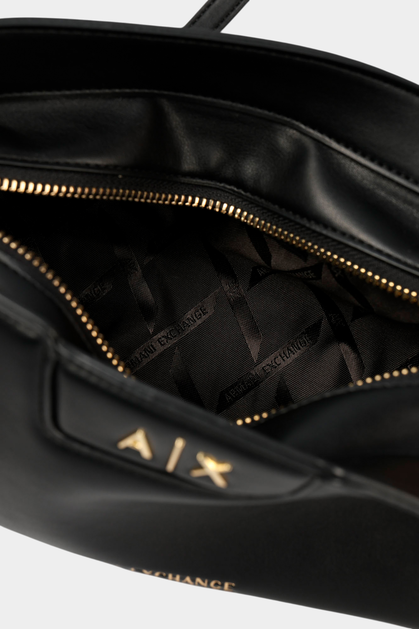 XW002160_AF19892 Сумка Armani Exchange Черный