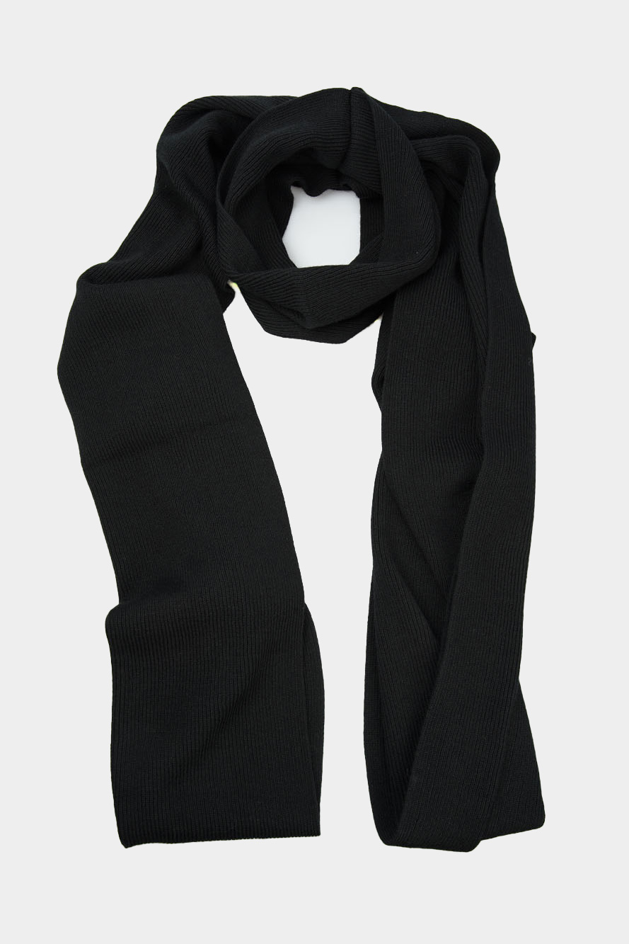 XM000116_AF1 Шарф Armani Exchange Черный
