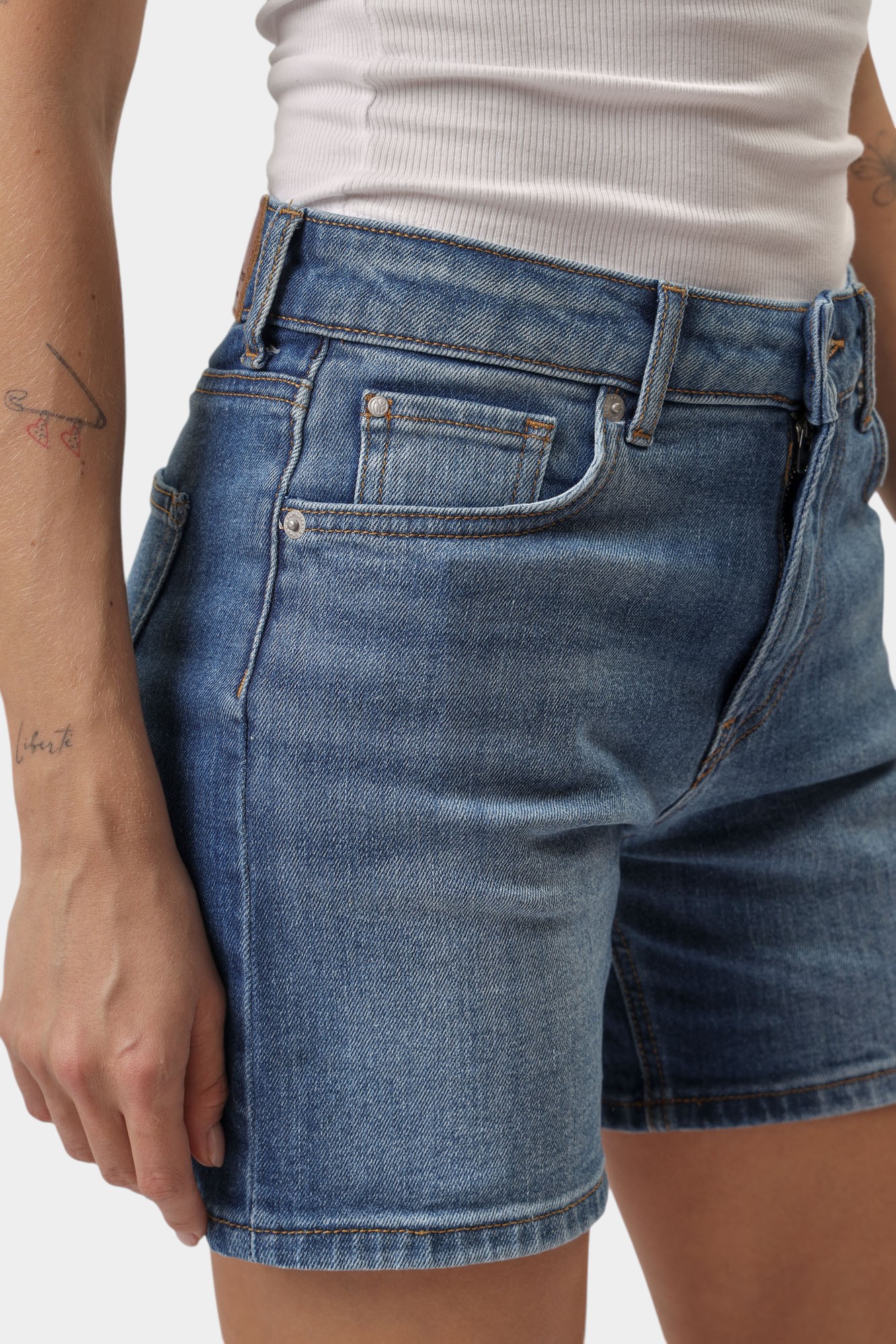 PL801191IC8 шорты джинсовые pepe jeans