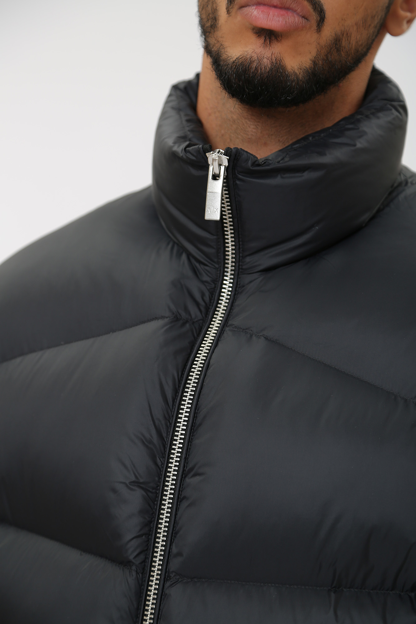 6RZBL9_ZN2RZ Куртка пуховая  Armani Exchange Черный