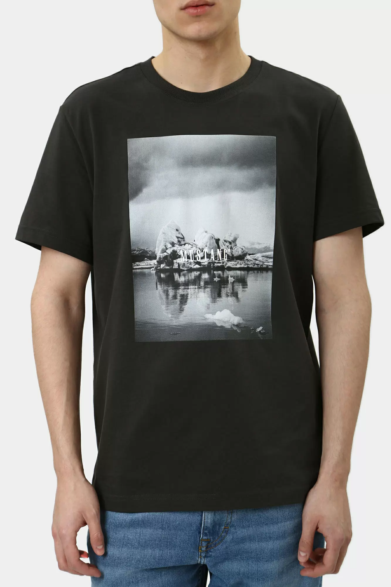 1015839 Футболка Mustang Черный