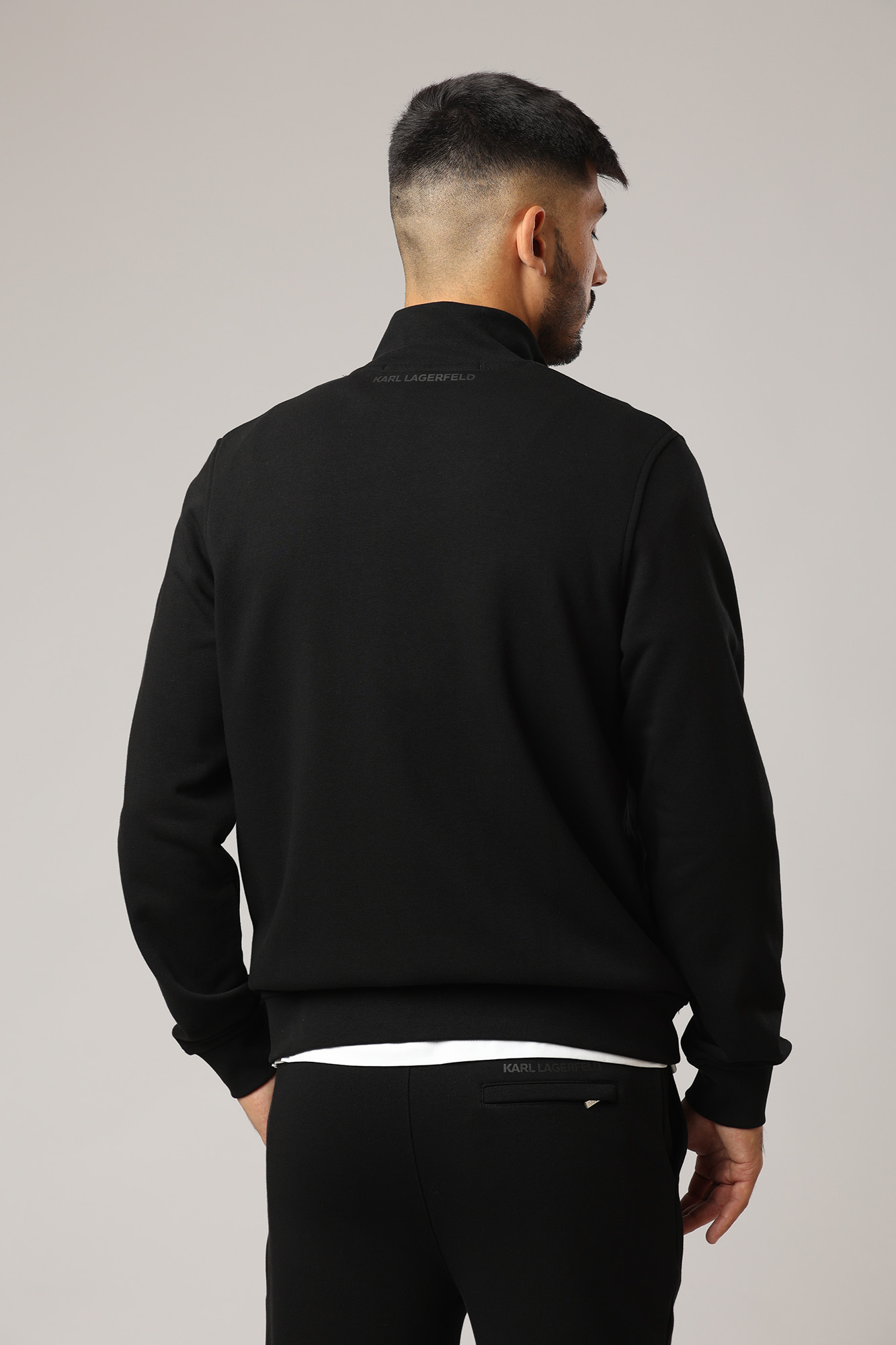 500900_705891 Тректоп Karl Lagerfeld Черный