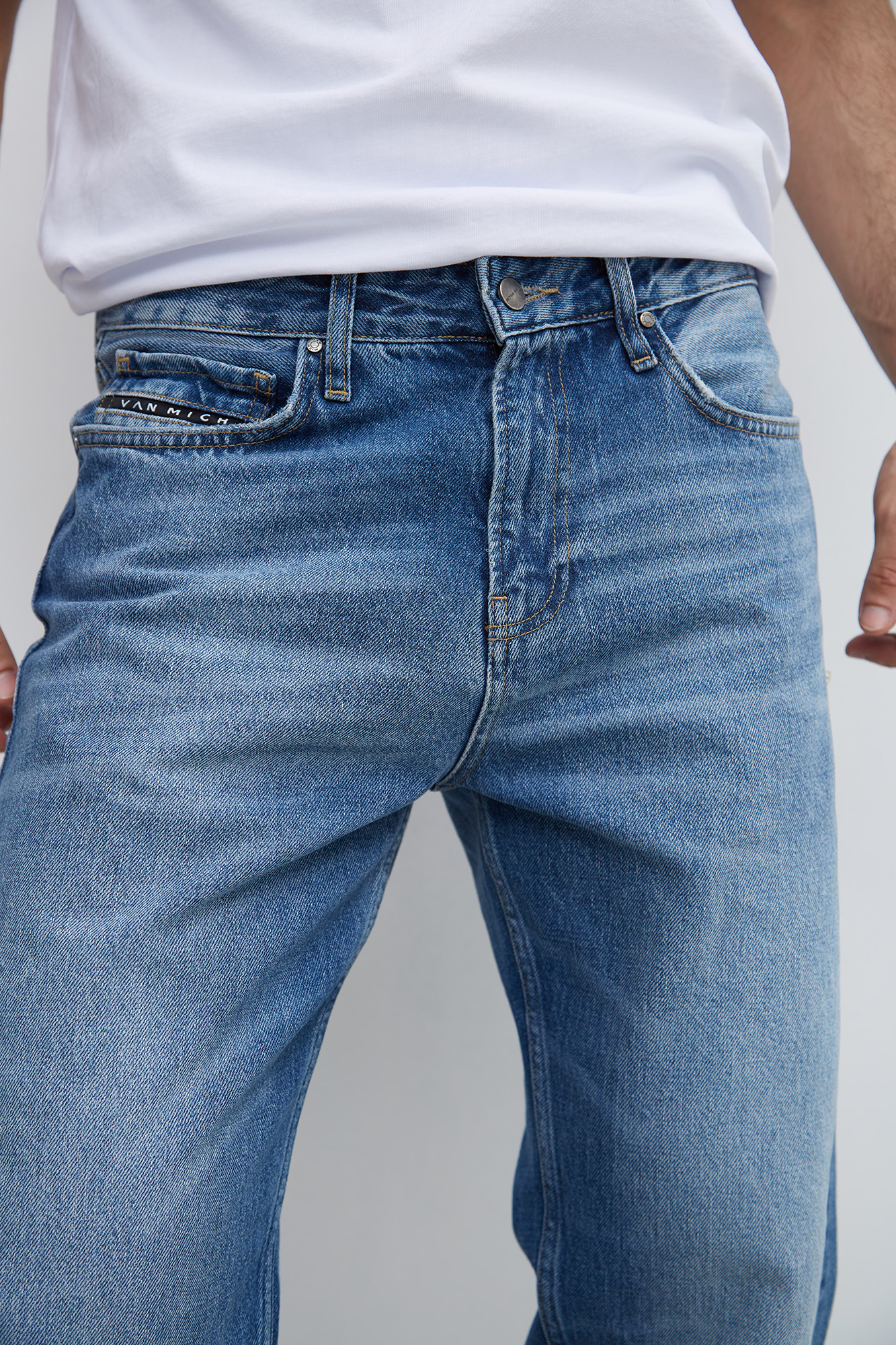 VM-231-33-012 Джинсы Straight  Van Mich Голубой