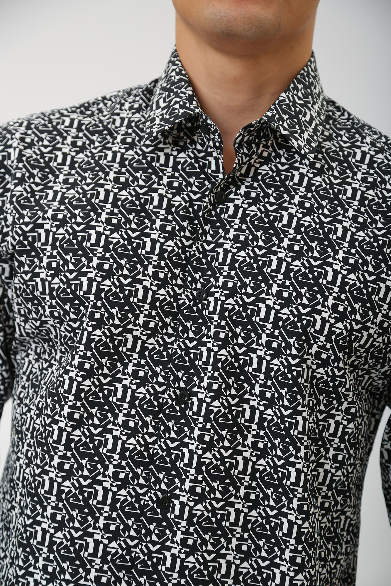 533602_605000 Сорочка д/р Karl Lagerfeld Черный