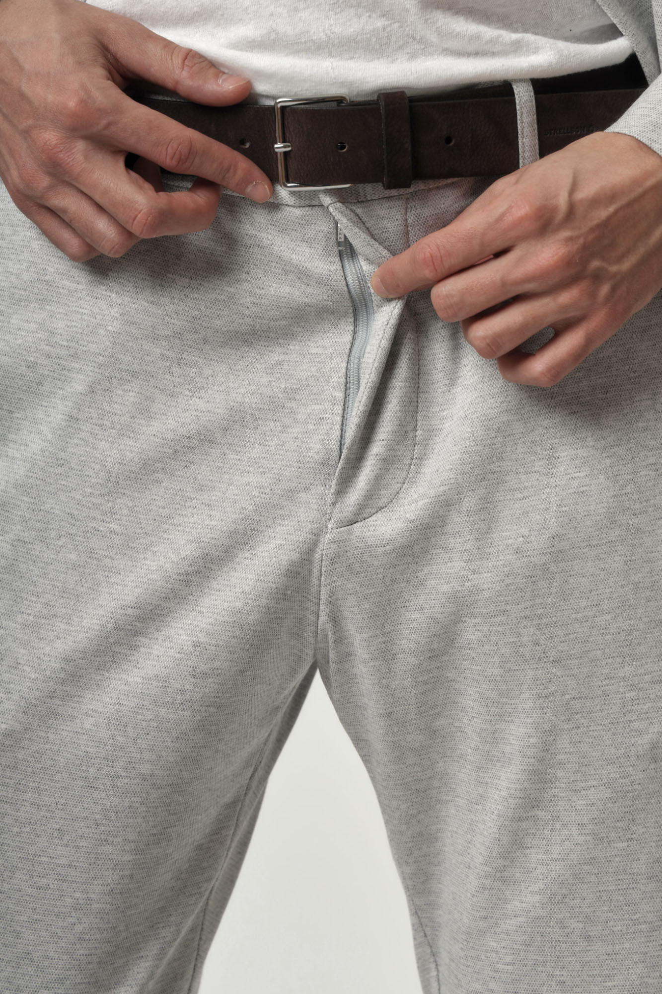 30045333_10017453 Брюки Strellson Серый