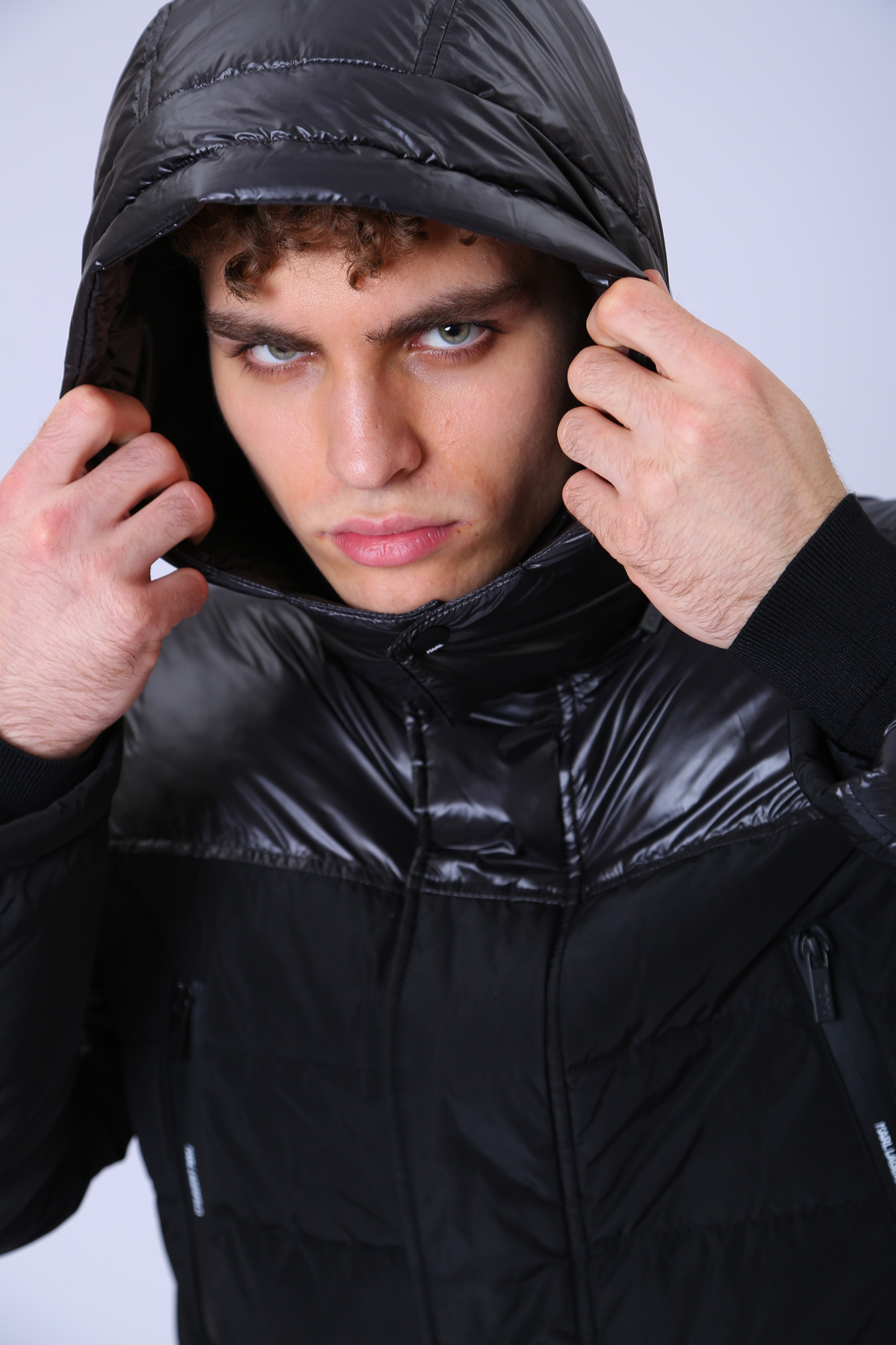 524501_455001 Пальто пуховое Karl Lagerfeld Черный