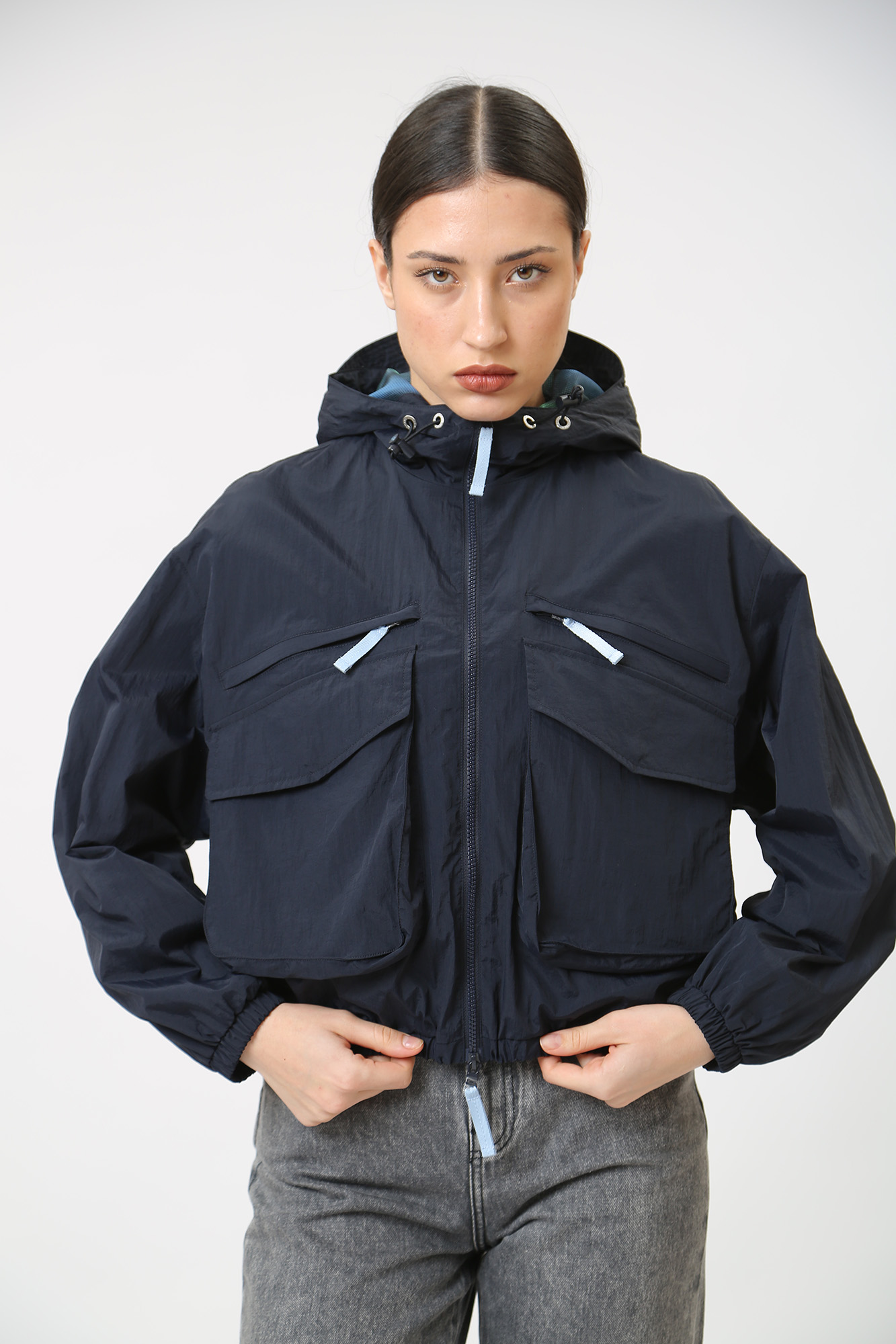 3DYB10_YNTTZ ветровка armani exchange 