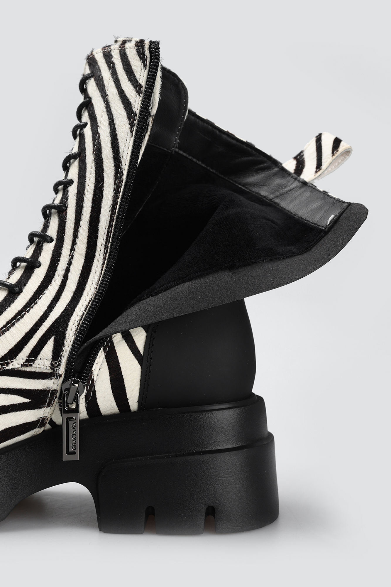 GL1872-760-3  Ботинки женские Ботильоны Graciana Черный