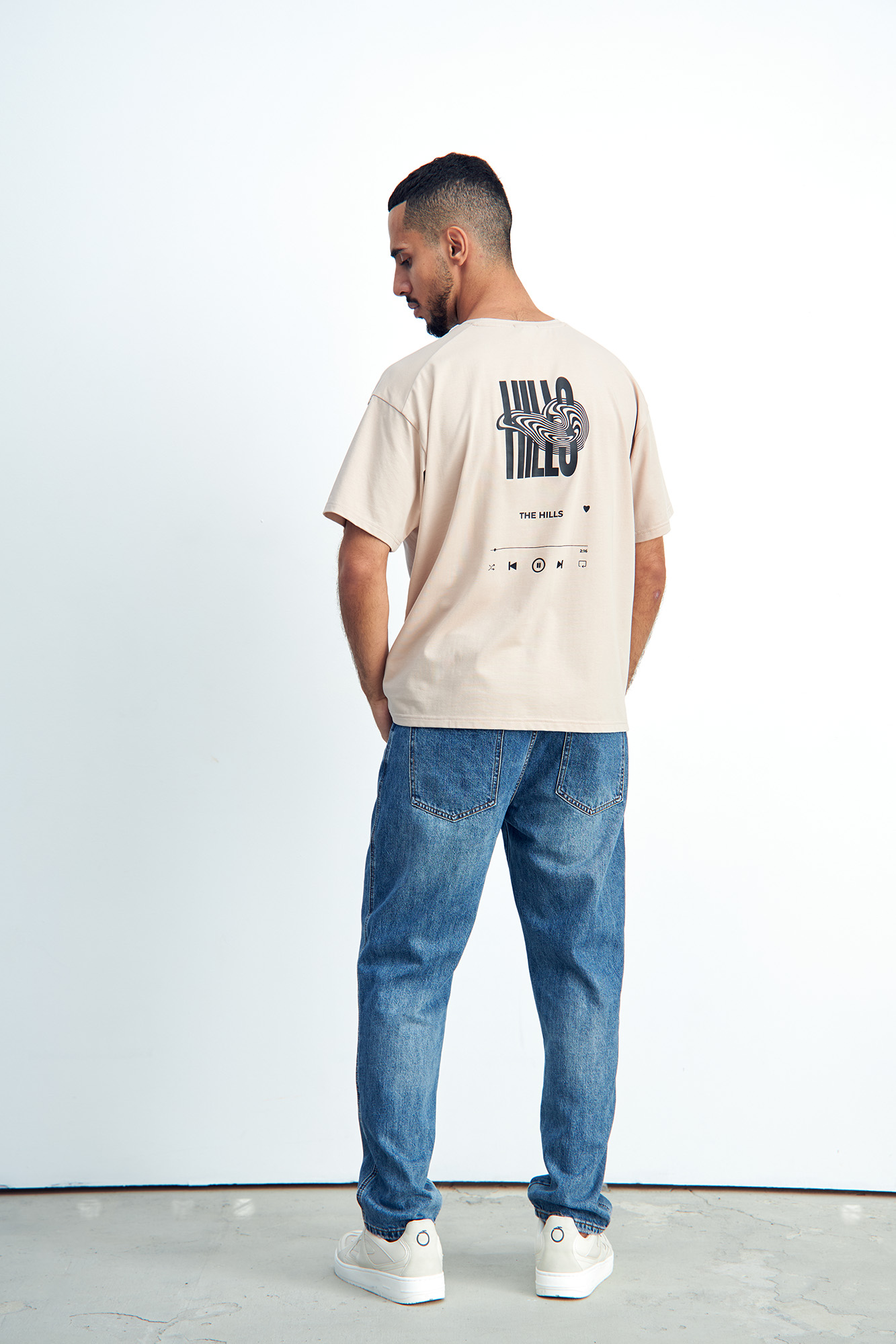 M-232-P-22-0147 Футболка The Hills Бежевый