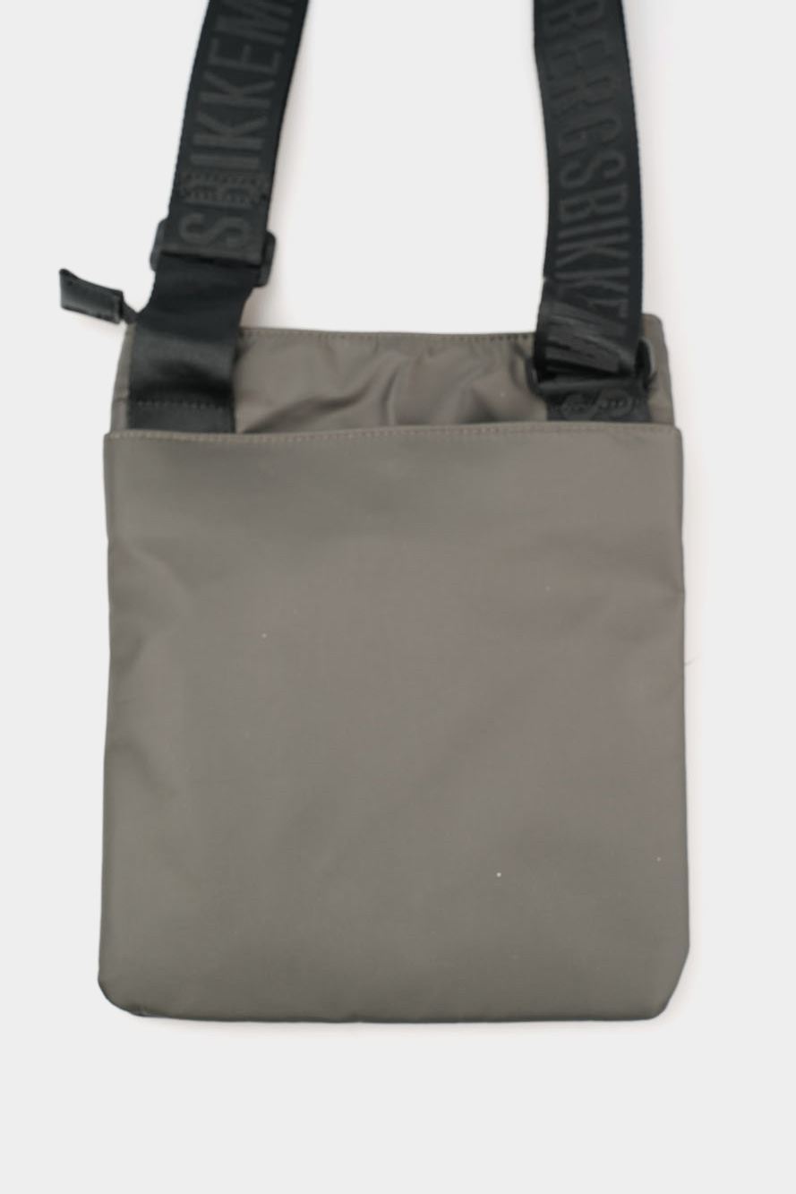 BKBO00883T Сумка Bikkembergs Зеленый