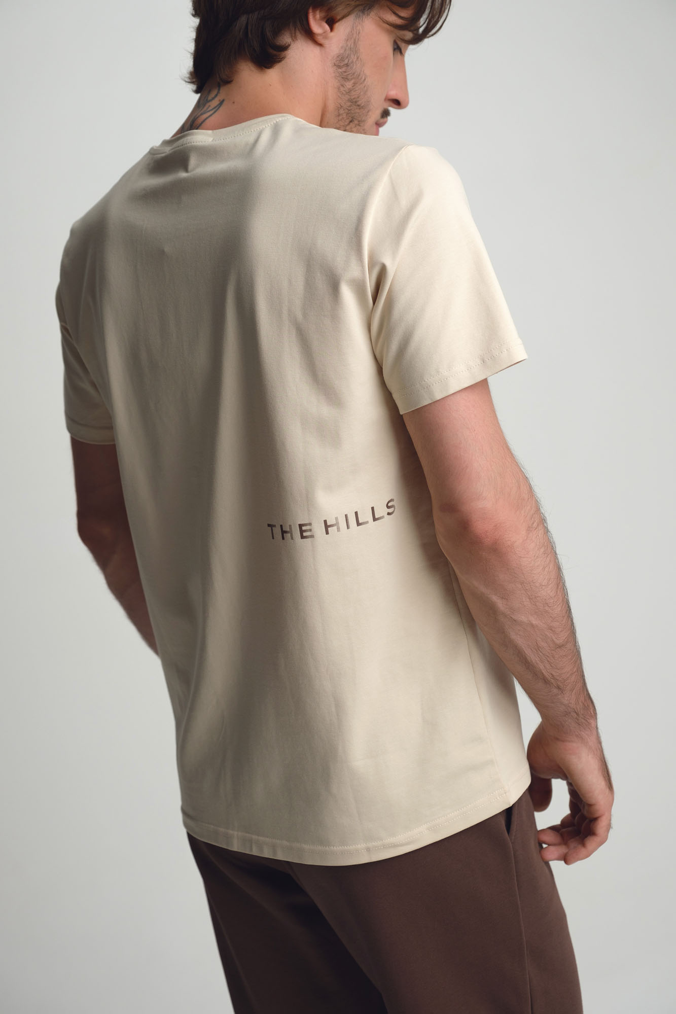 M-252-P-22-0705 Футболка The Hills Бежевый