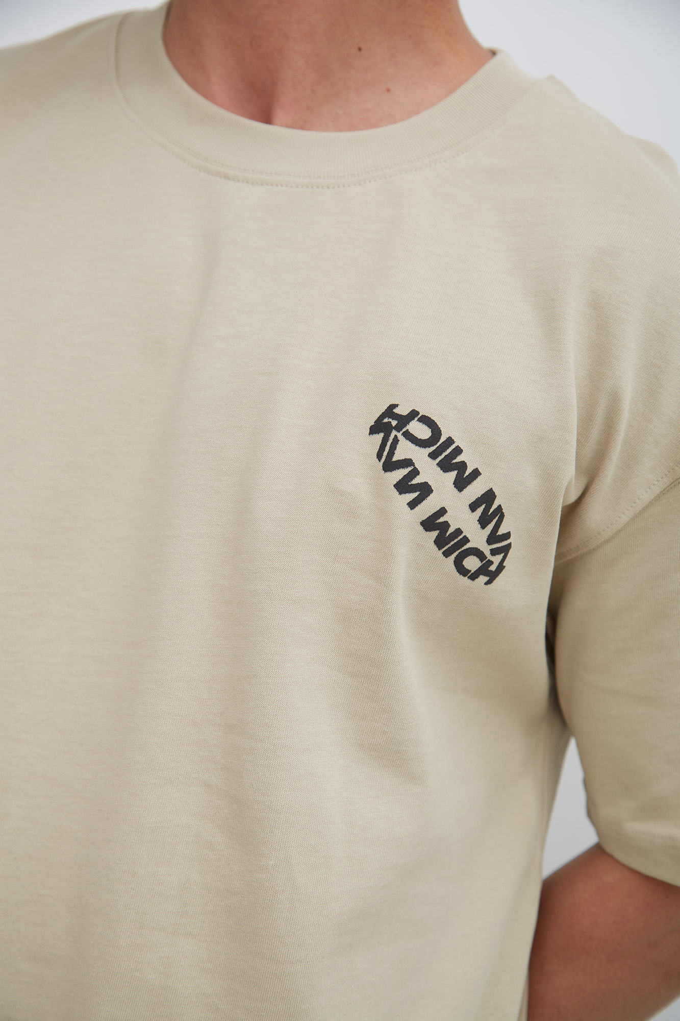 VM-231-22-024 Футболка Van Mich Бежевый