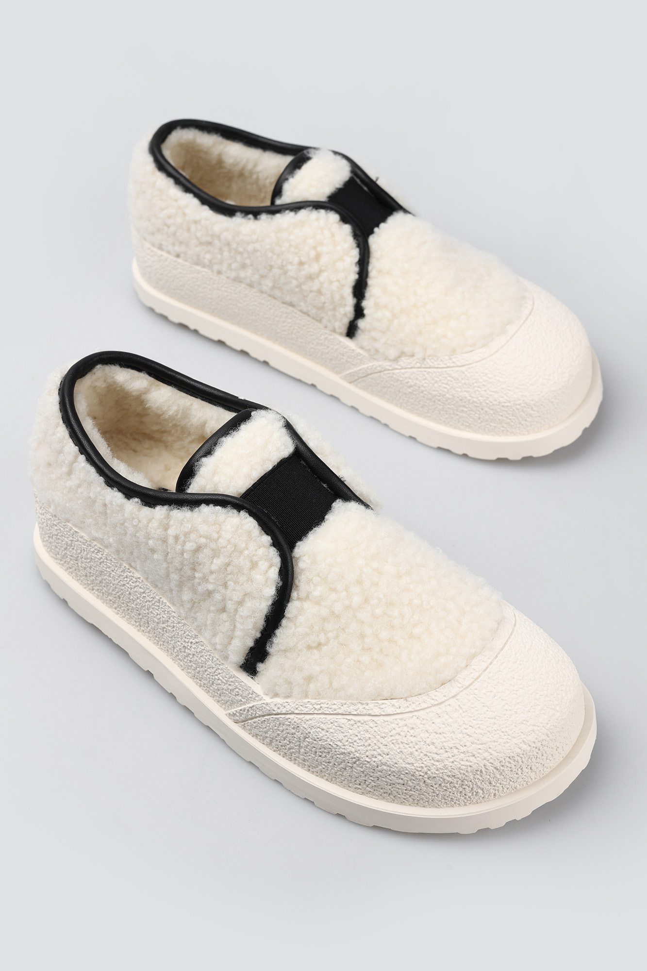 2243-2 Ботинки Graciana Белый