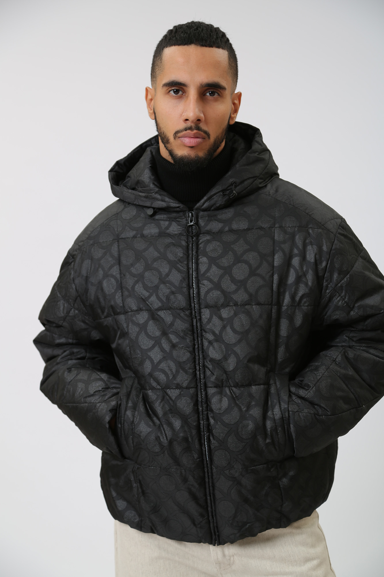 52S00913-1T006513 Куртка пуховая Trussardi Черный