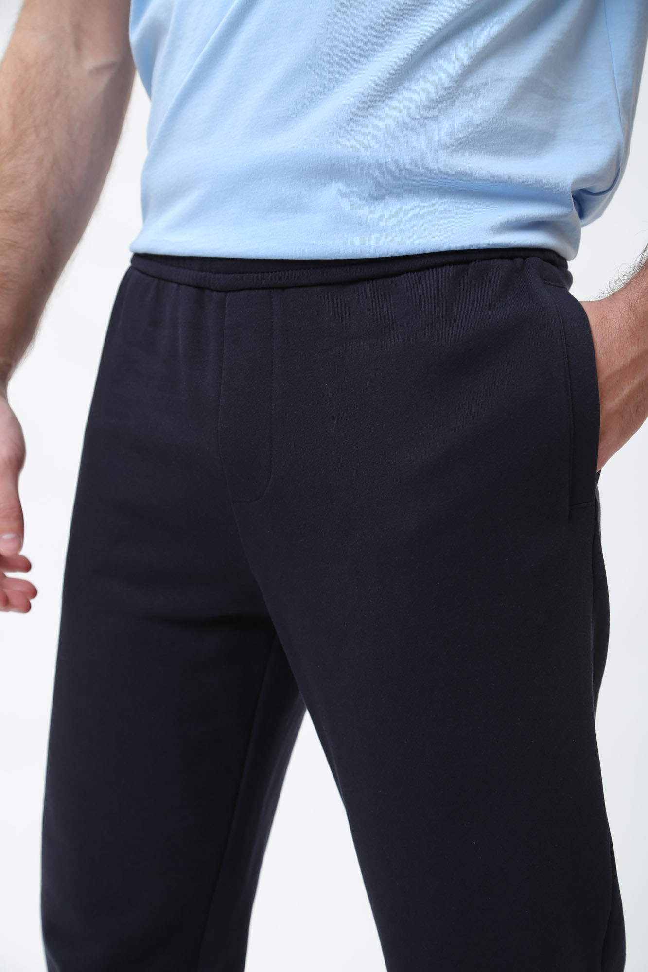 3DZPHH_ZJGGZ Брюки спортивные Armani Exchange Синий