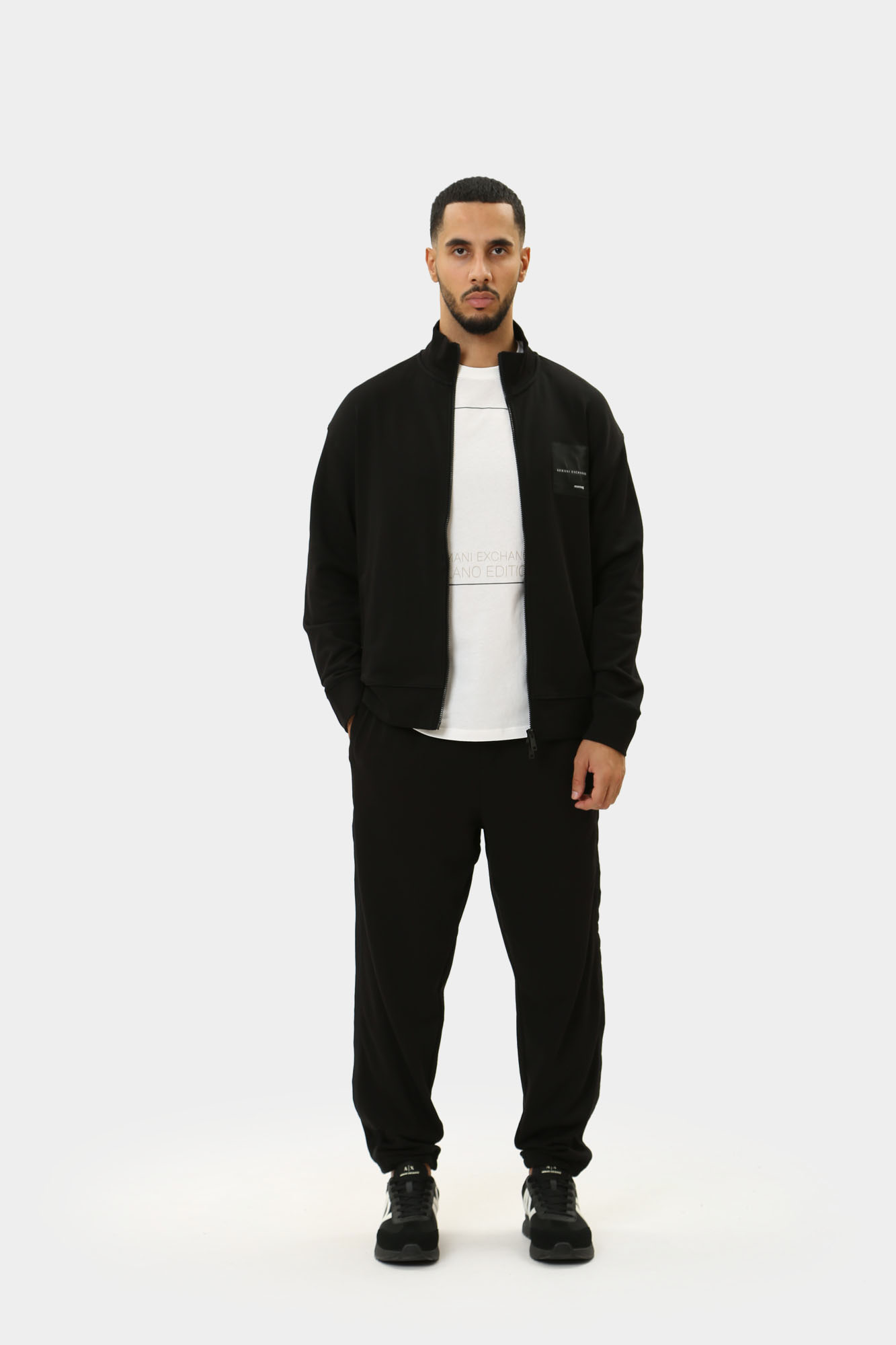 3DZMJB_ZJDPZ Толстовка Armani Exchange Черный