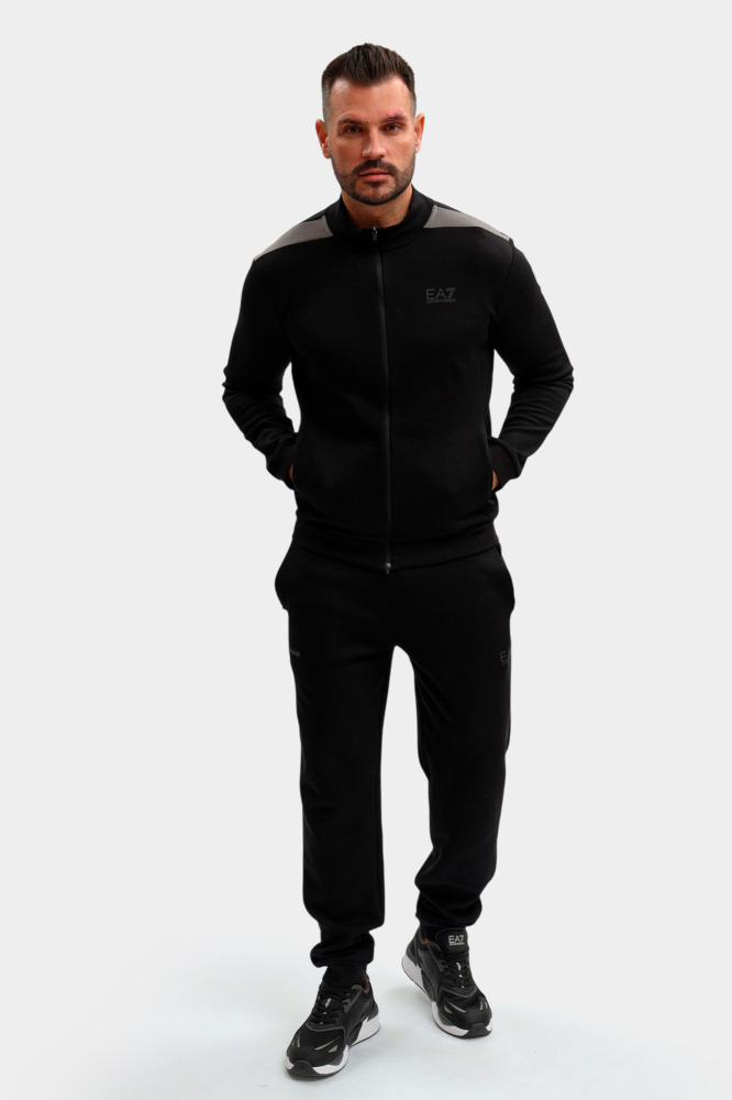 Костюм спортивный EA7