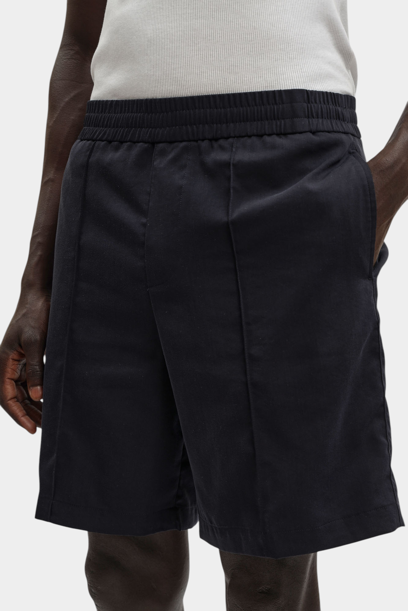 XM002095_AF22545 Шорты Armani Exchange Синий