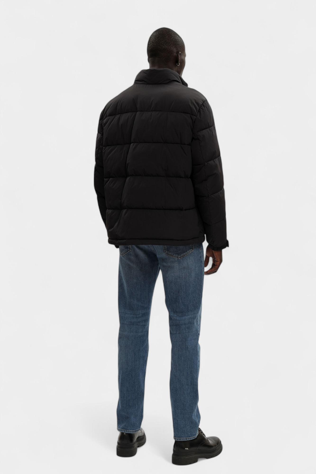 F007M000012N-MO804N11-08YS Куртка пуховая Trussardi Черный