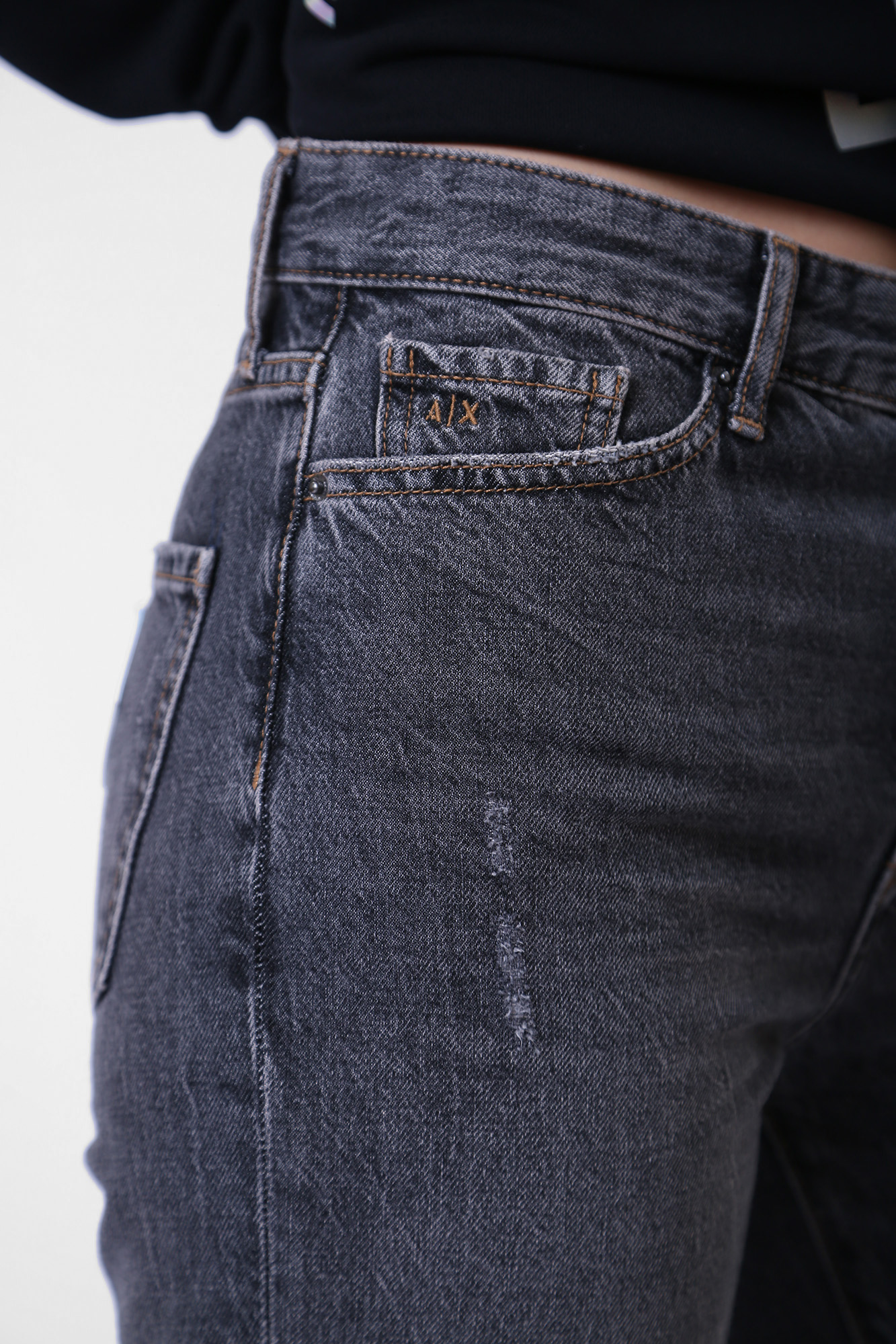 3RYJ16_Y1NBZ брюки джинсовые armani exchange 