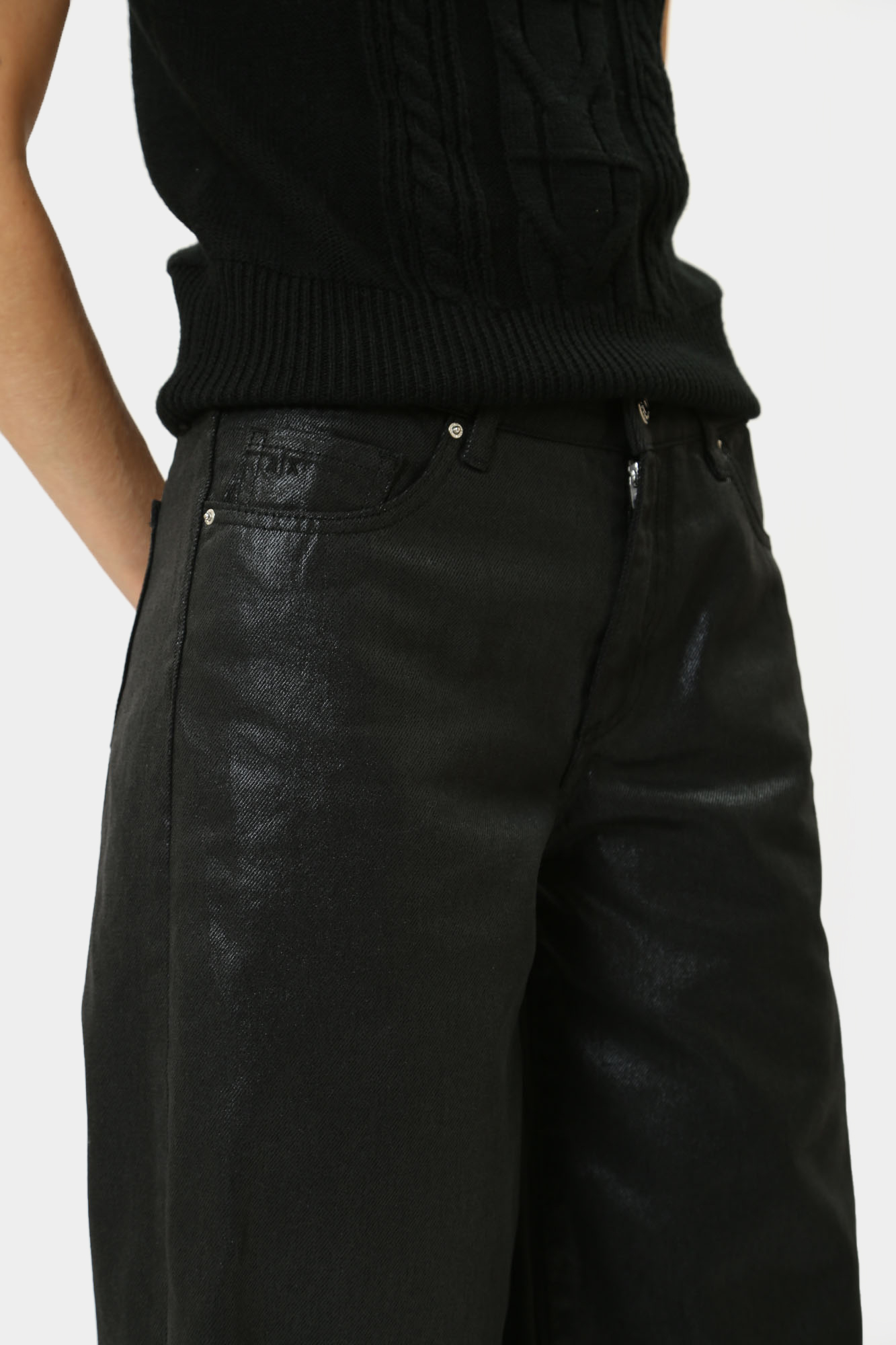 XW000056_AF10212 брюки джинсовые armani exchange 