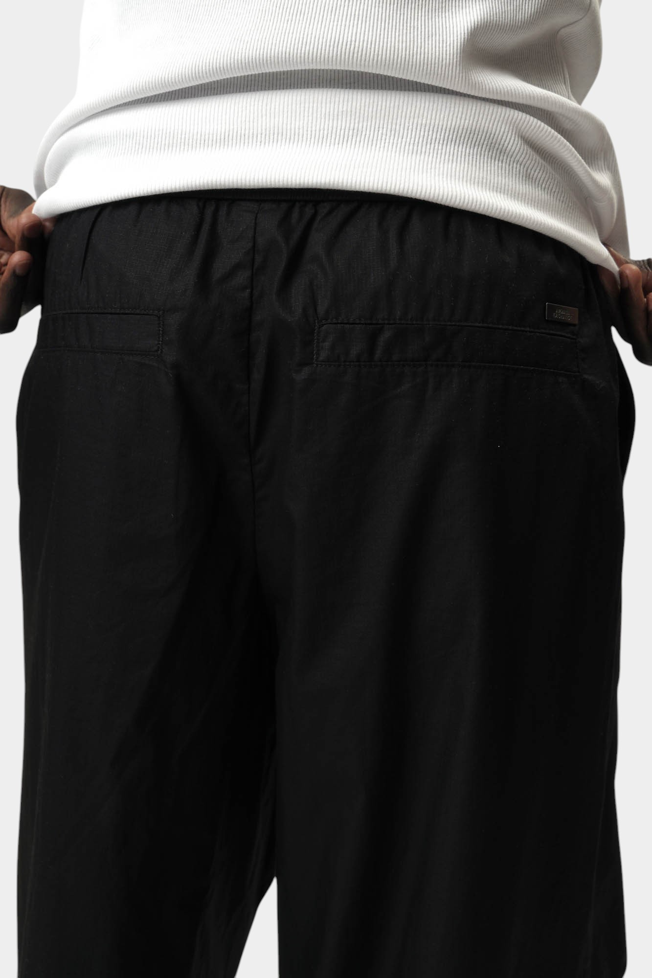 XM000456_AF13175 Брюки Armani Exchange Черный