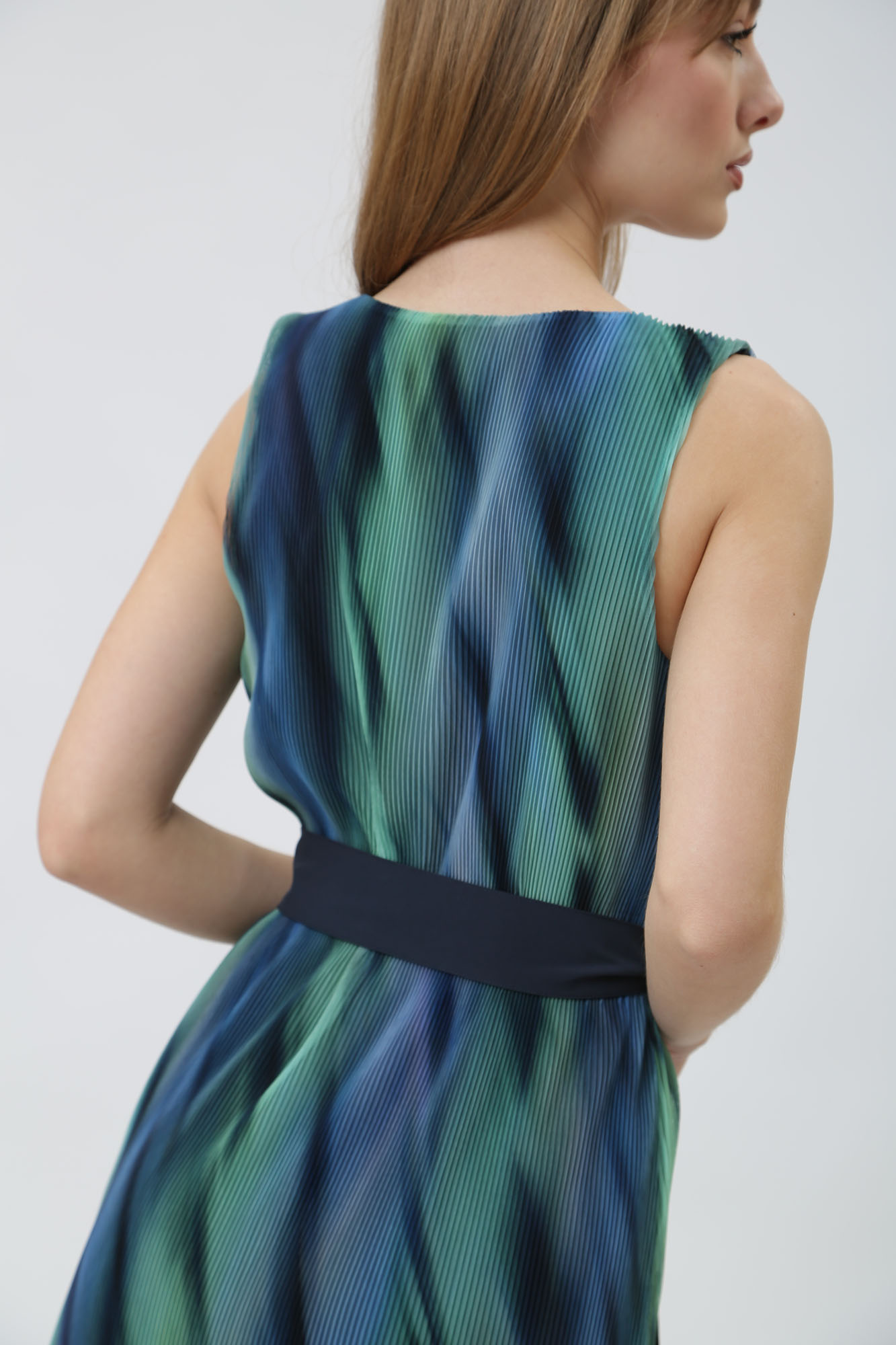 3DYA10_YN8QZ платье armani exchange 