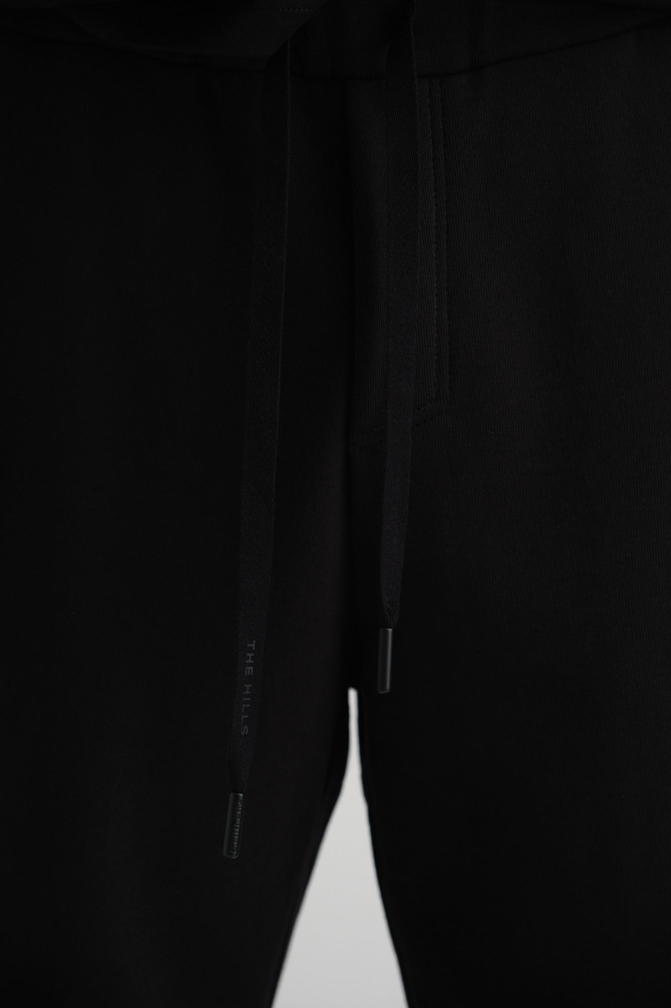 M-242-LE-20-0064 Брюки спортивные The Hills Черный