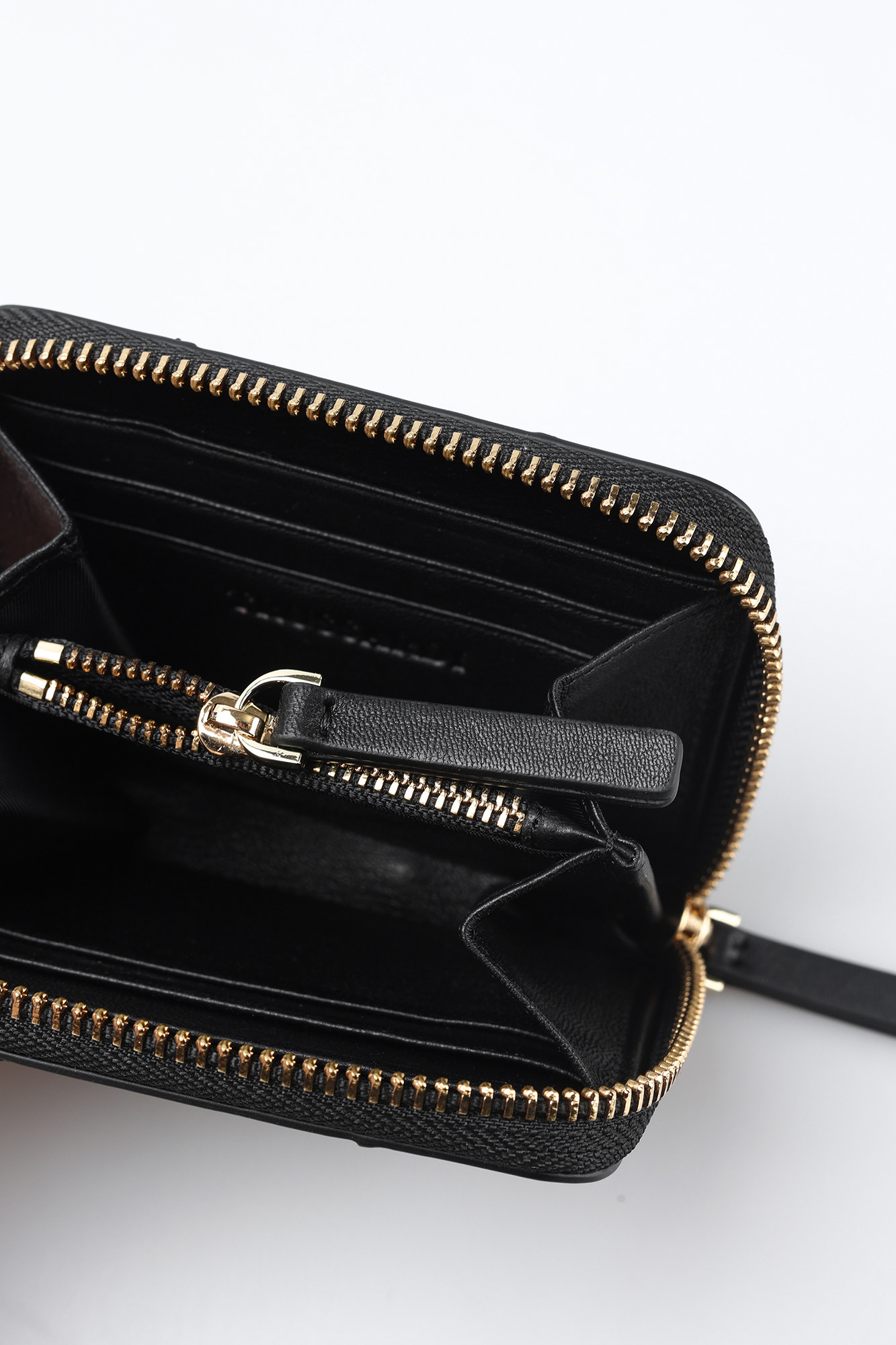 75W00462-2P000329 Кошелек Trussardi Черный