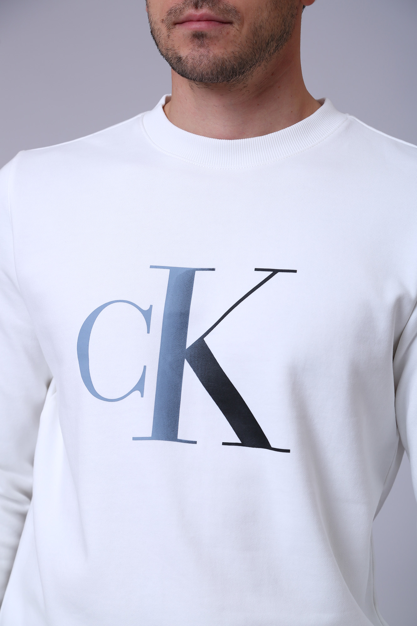 J30J320841 Свитшот Calvin Klein Jeans Белый