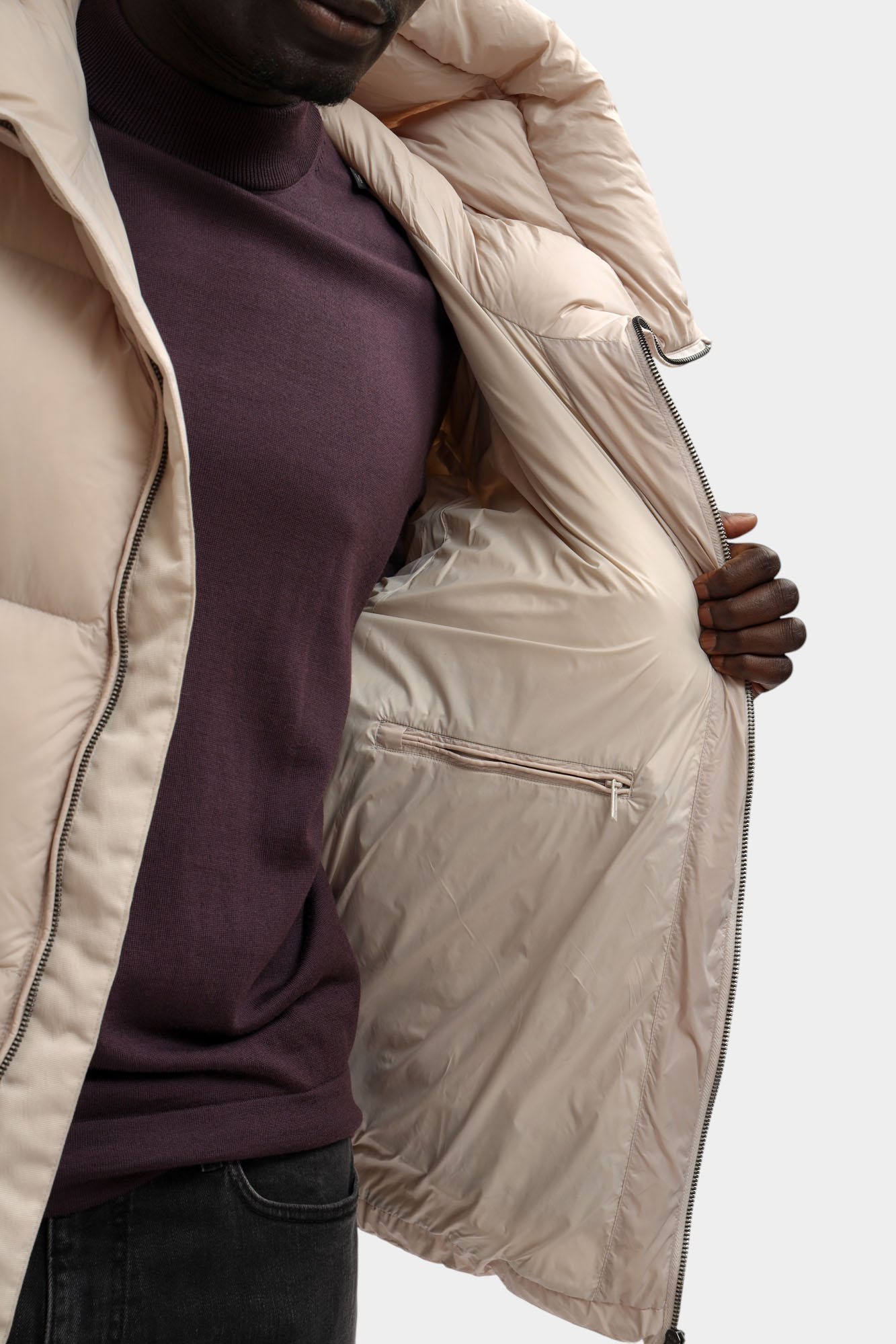 XM001115_AF16589 Куртка пуховая Armani Exchange Бежевый