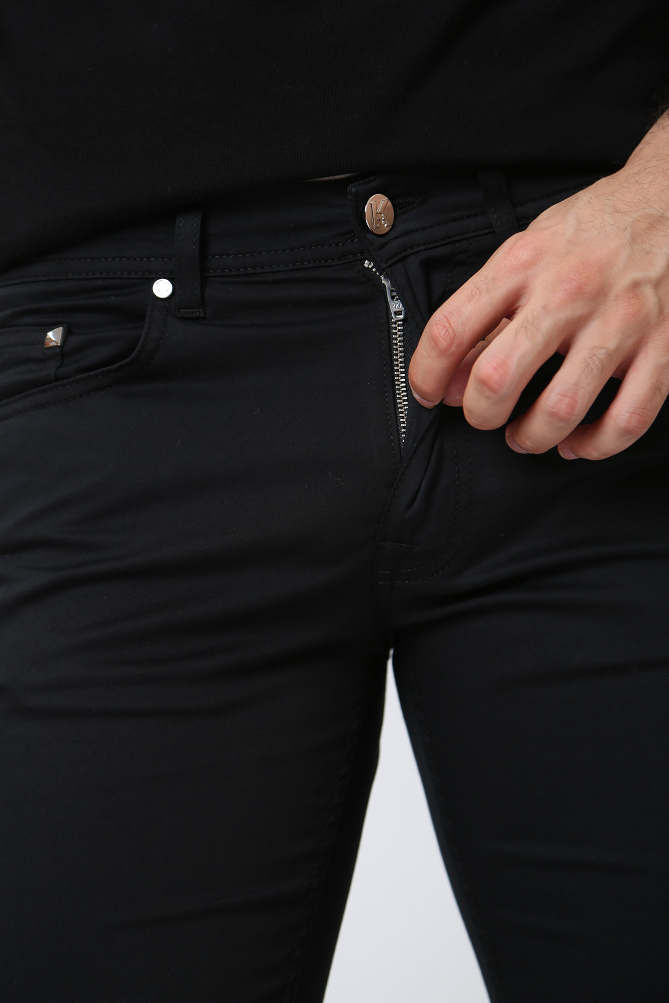 532801_265840 Джинсы Karl Lagerfeld Черный