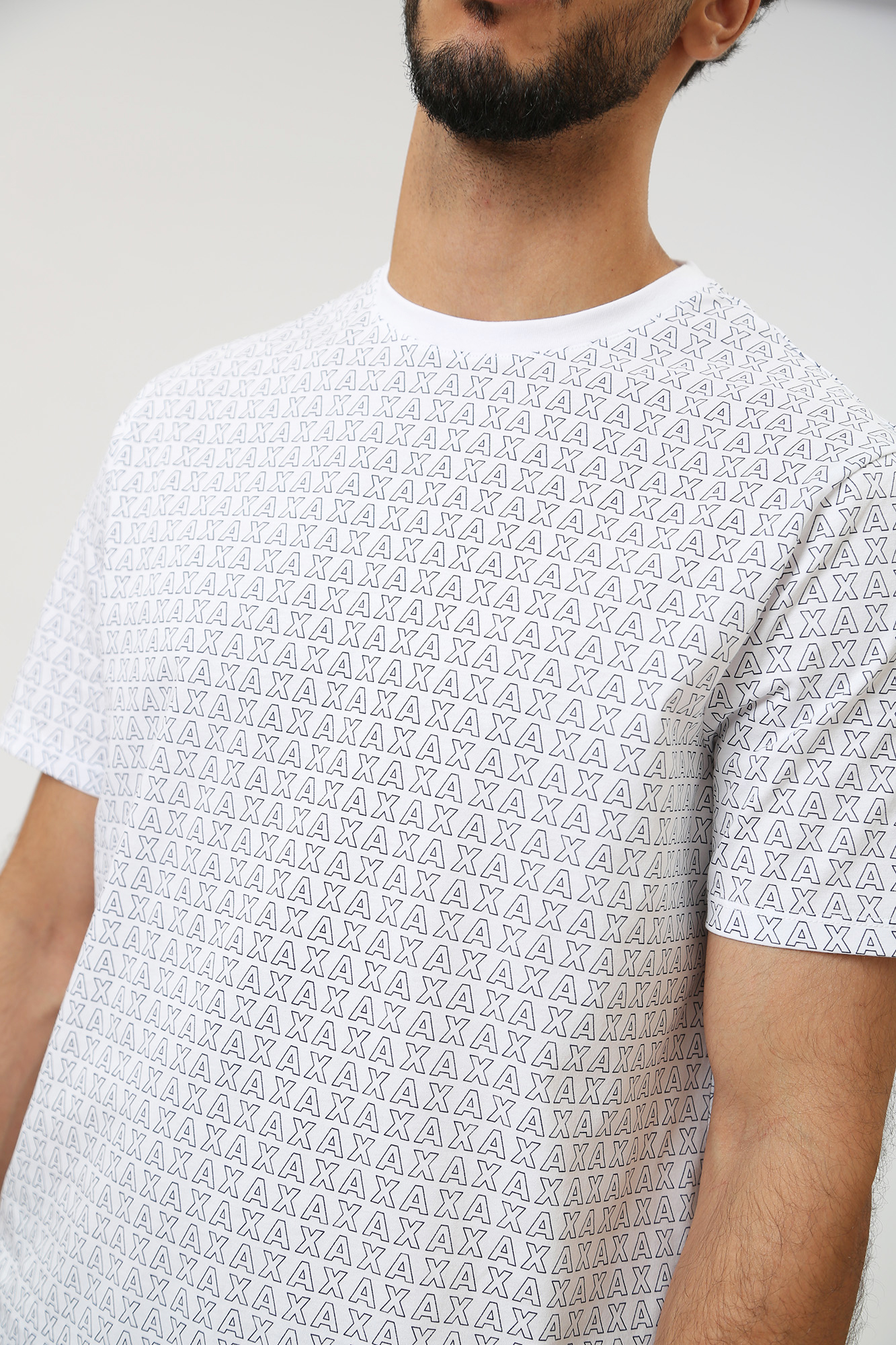 6RZTHZ_ZJH4Z Футболка Armani Exchange Белый