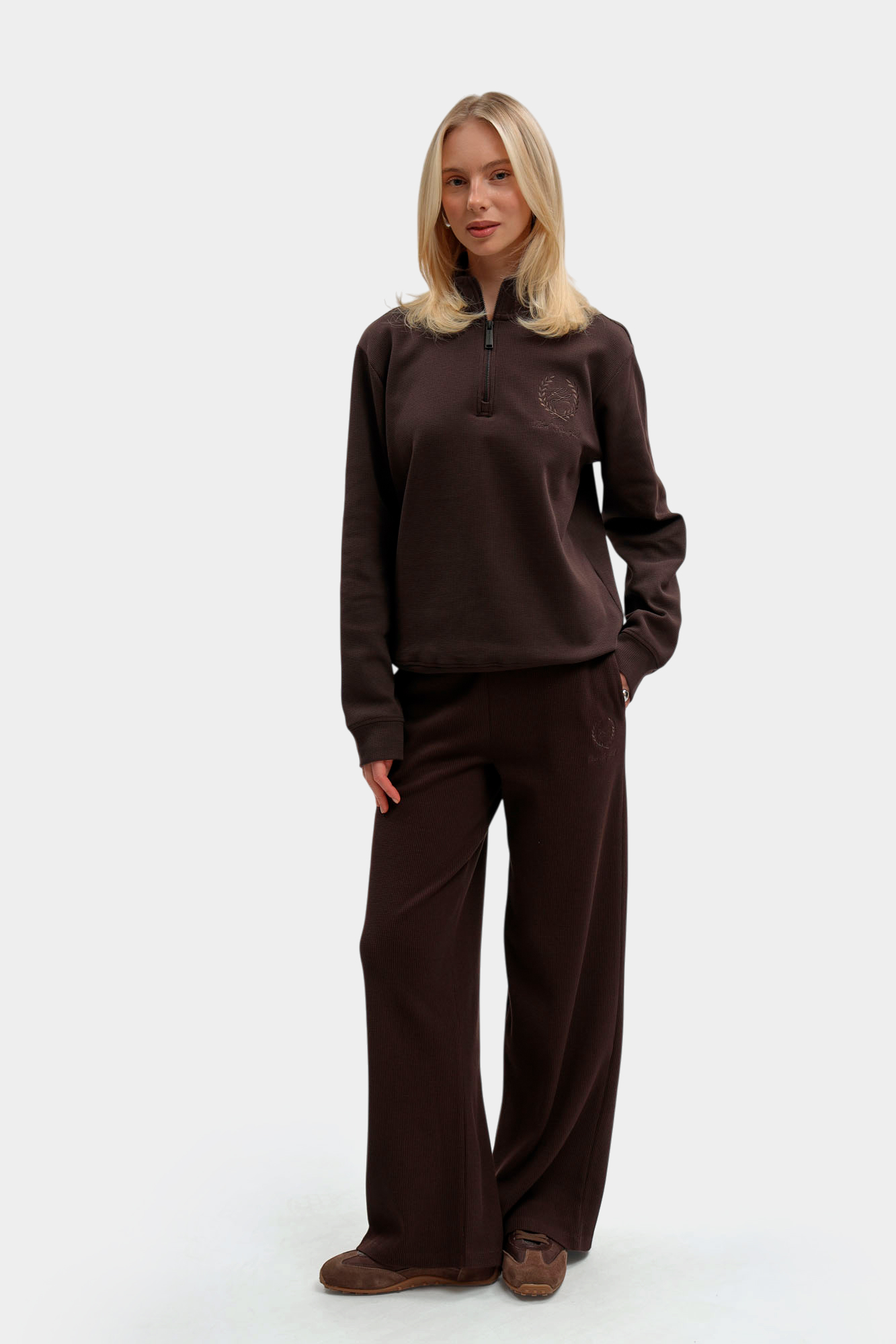 B1W44006 брюки спортивные karl lagerfeld 