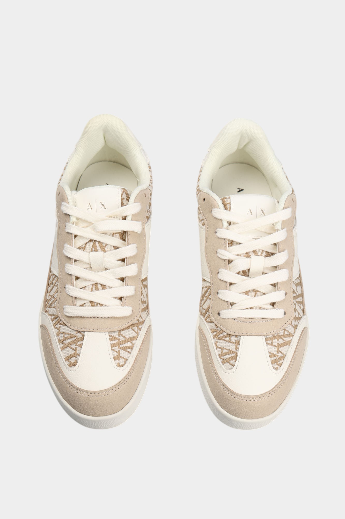 XDX183_XV933 Кеды Armani Exchange Белый