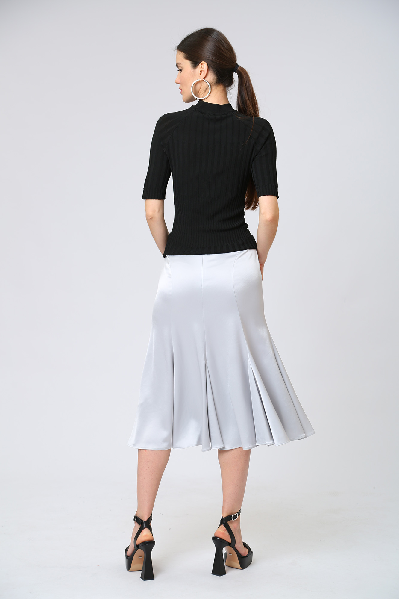 56G00251-1T006175 юбка trussardi 