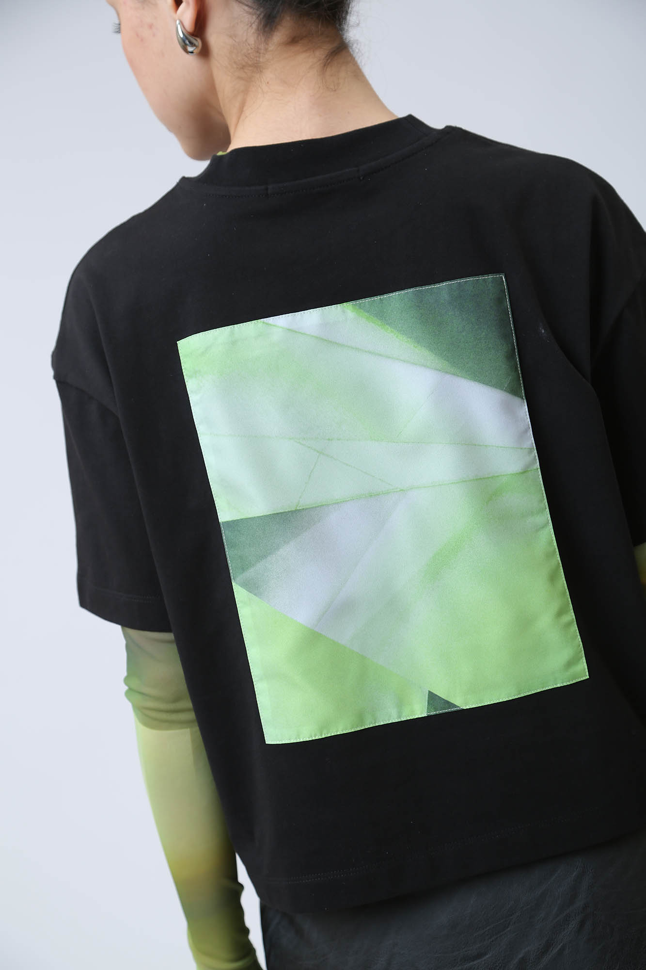 J20J222894 футболка calvin klein jeans 