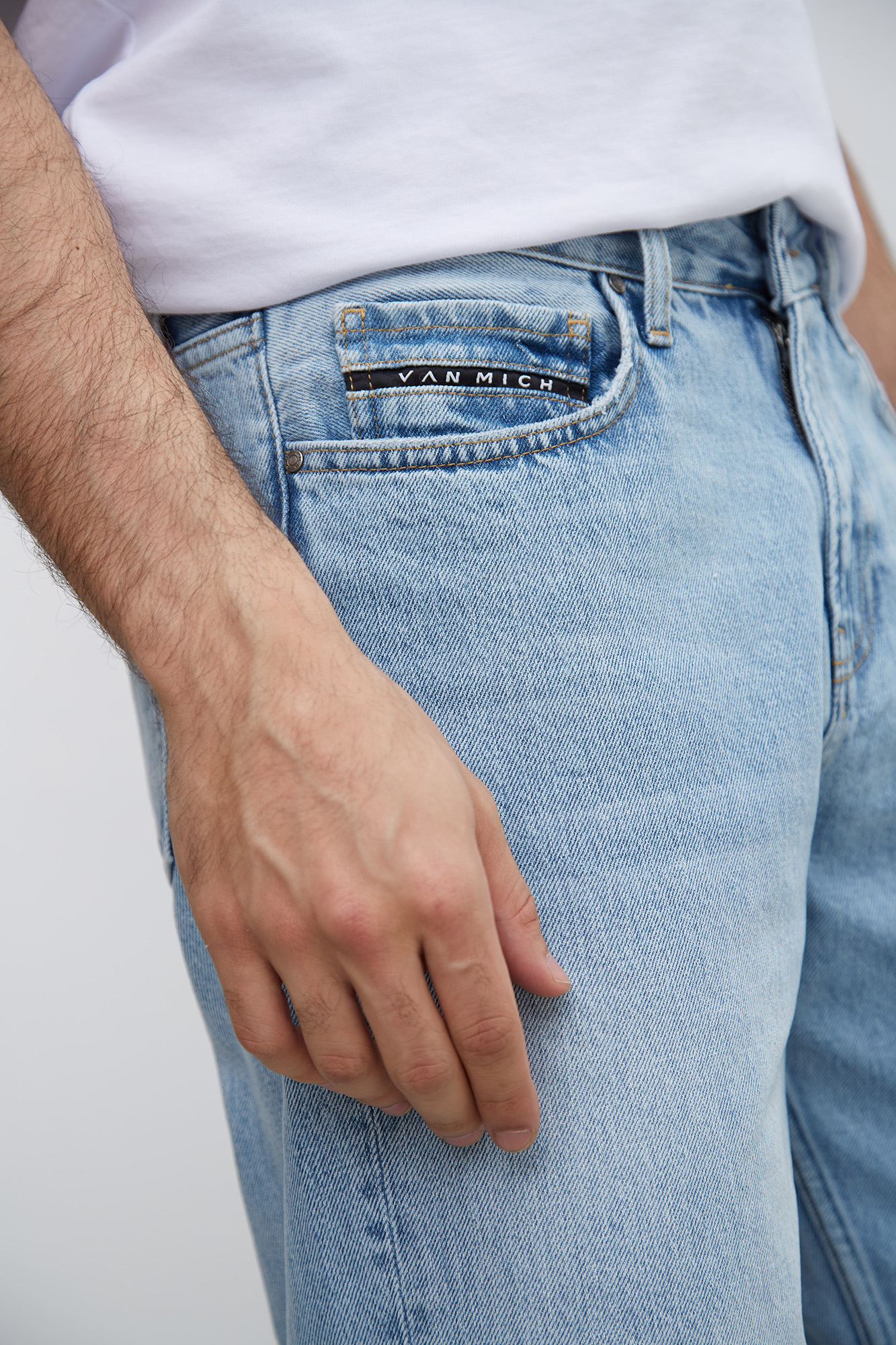 VM-231-33-012 Джинсы Straight Van Mich Голубой