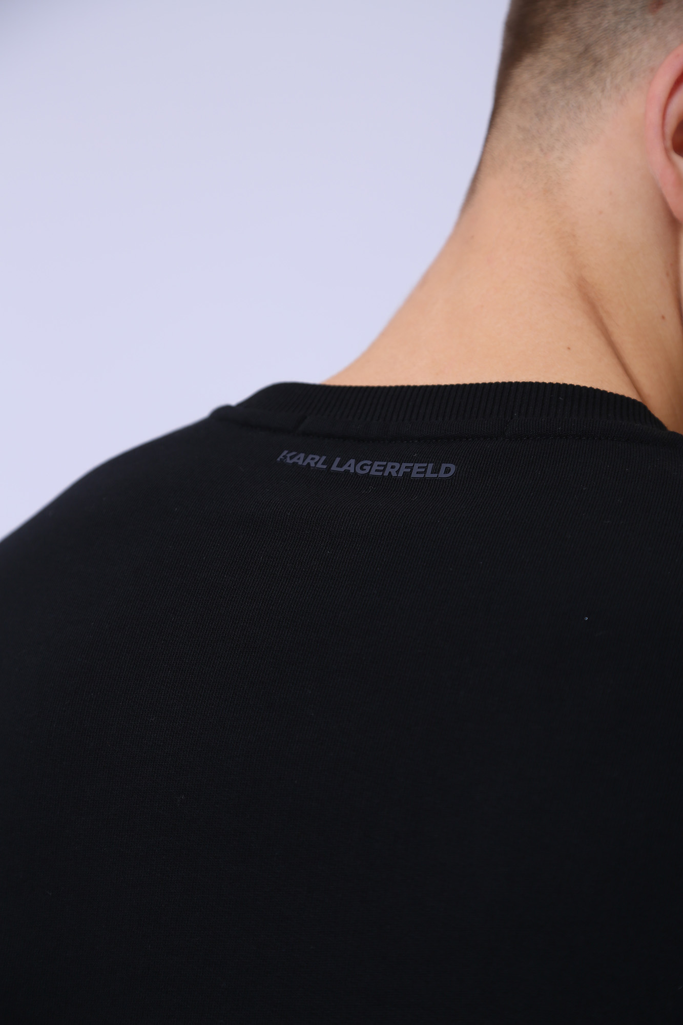 531915_705060 Свитшот Karl Lagerfeld Черный