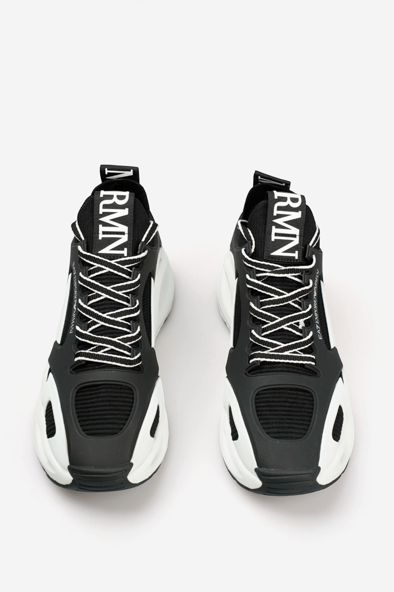 X8X174_XK377 Кроссовки EA7 Черный