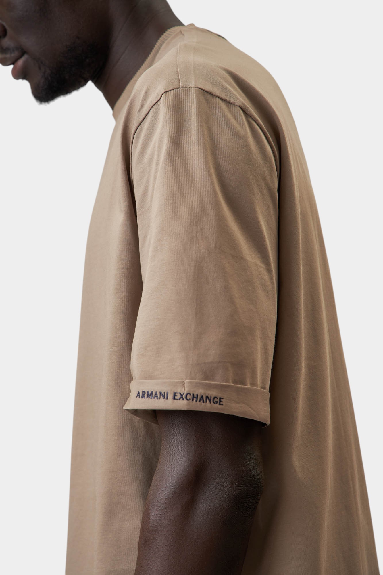 XM000519_AF10337 Футболка Armani Exchange Коричневый