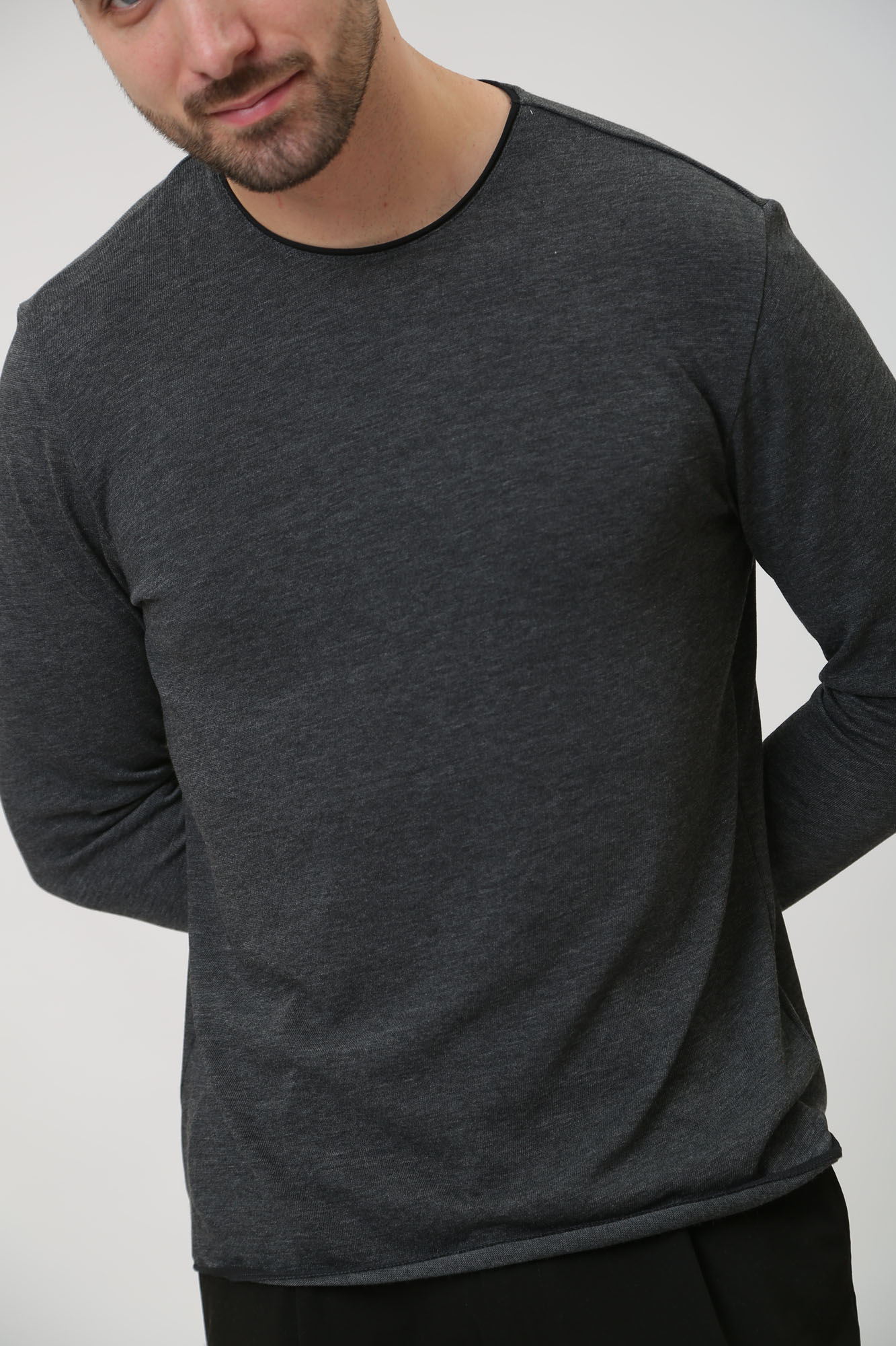 Лонгслив Strellson Черный