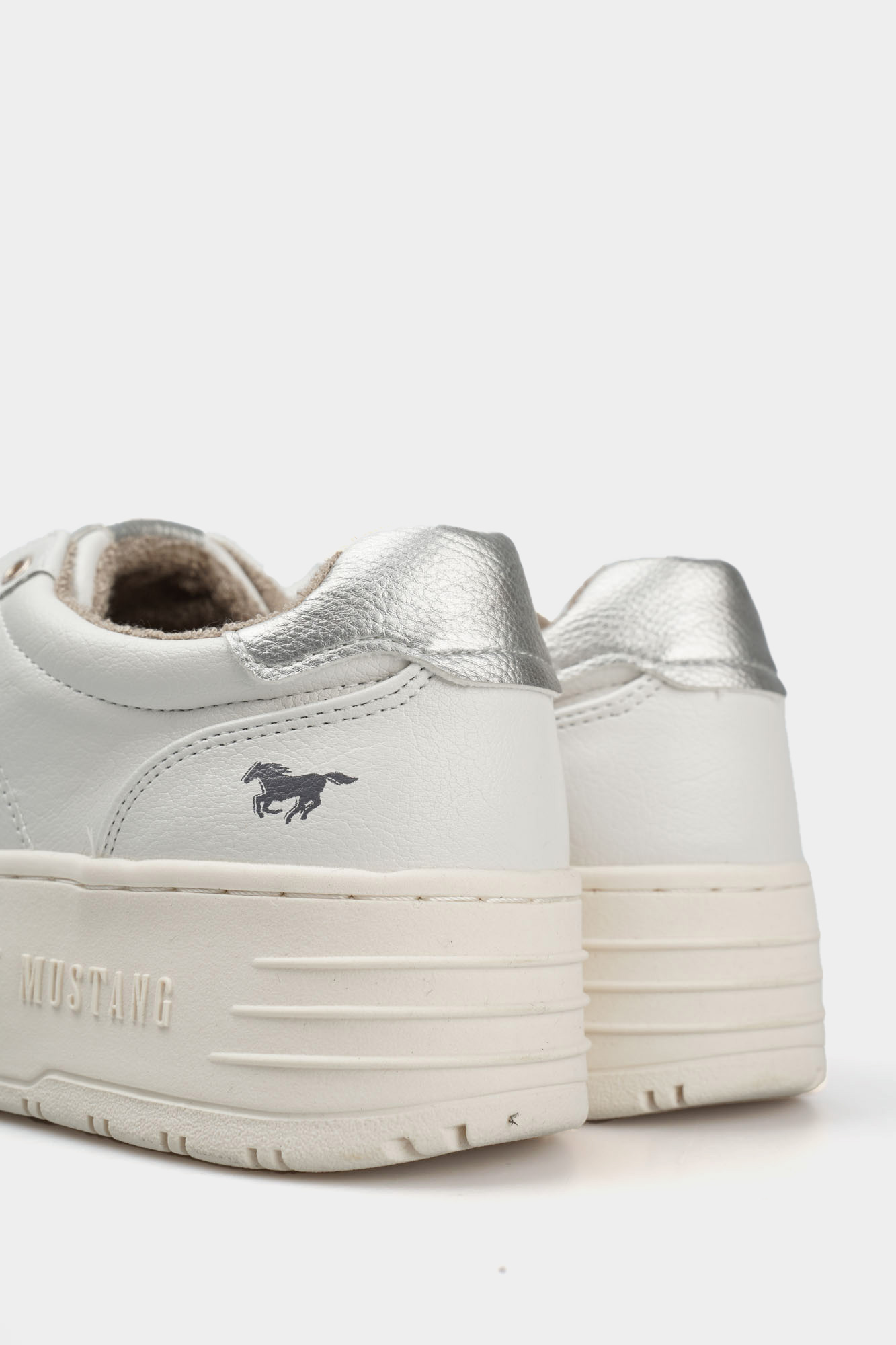1497-302 Кеды Mustang Белый