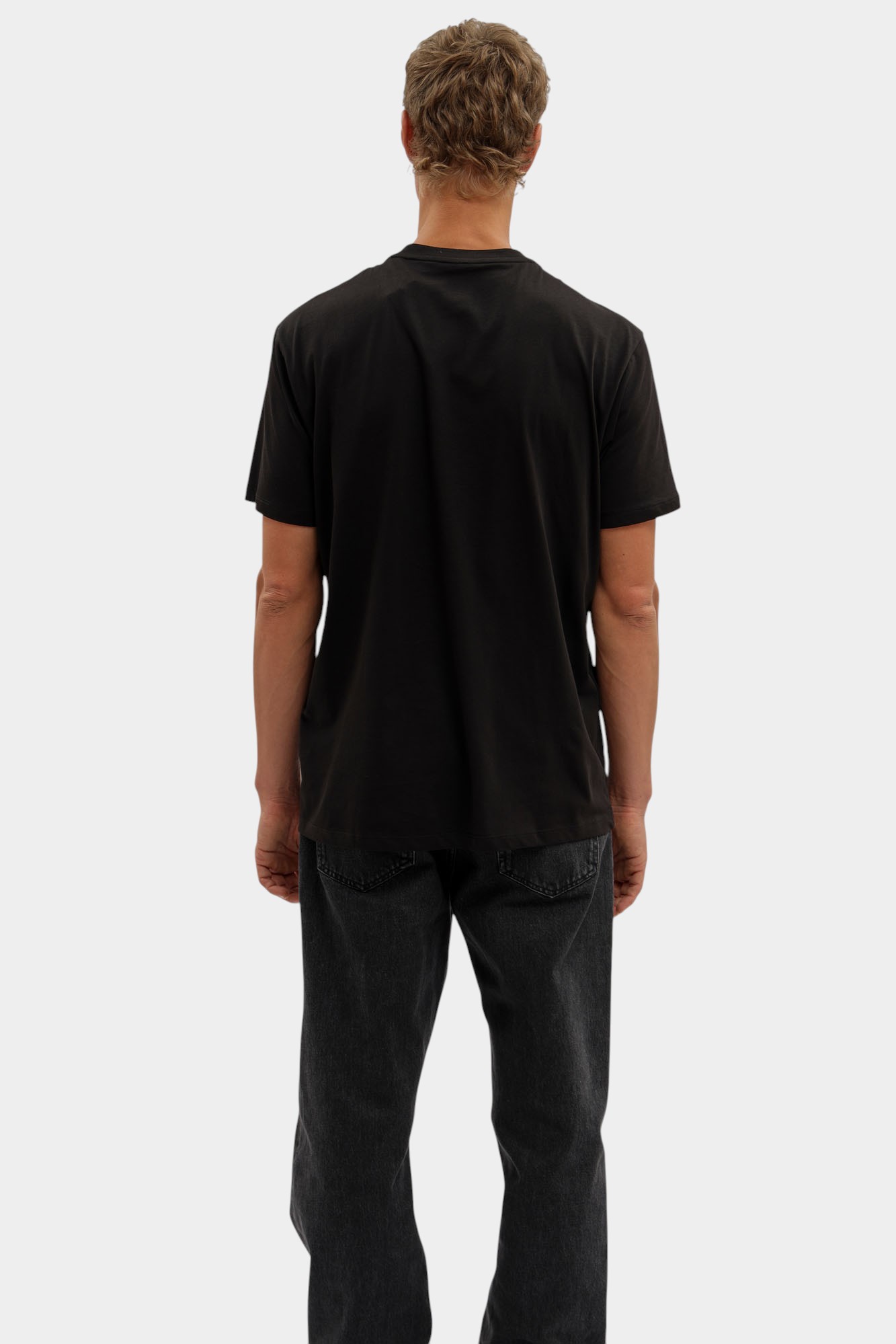 XM001911_AF10356 Футболка Armani Exchange Черный