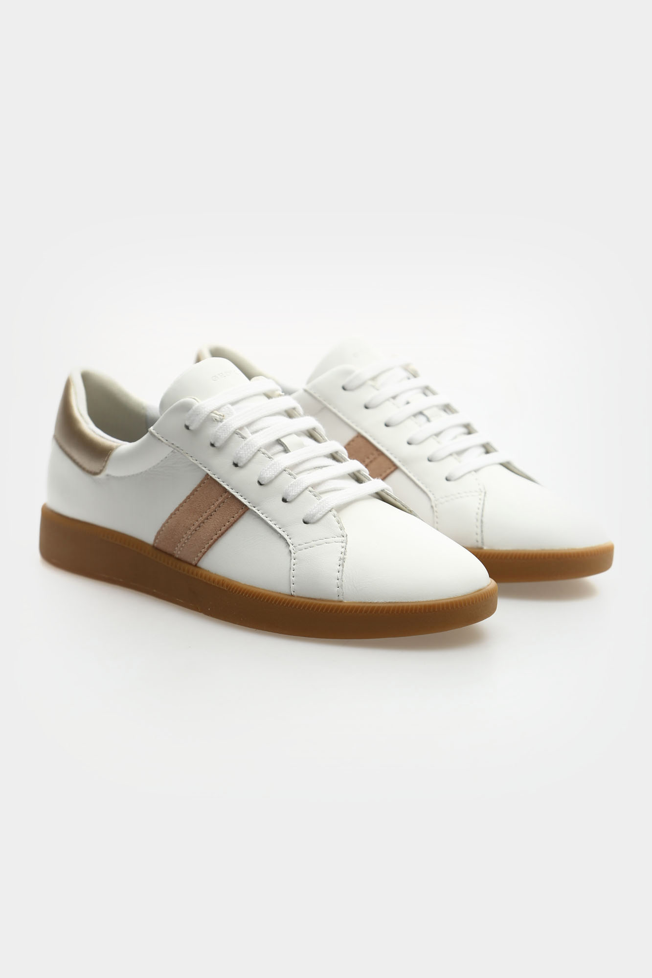 D36UGB08522C Кеды Geox Белый