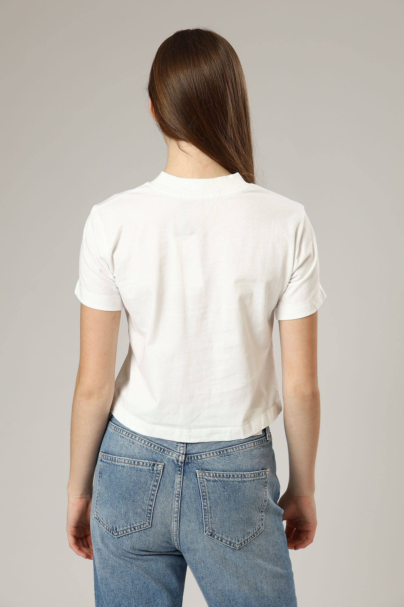 Футболка кроп-топ Calvin Klein Jeans Calvin Klein Jeans J20J218852_YAF ...