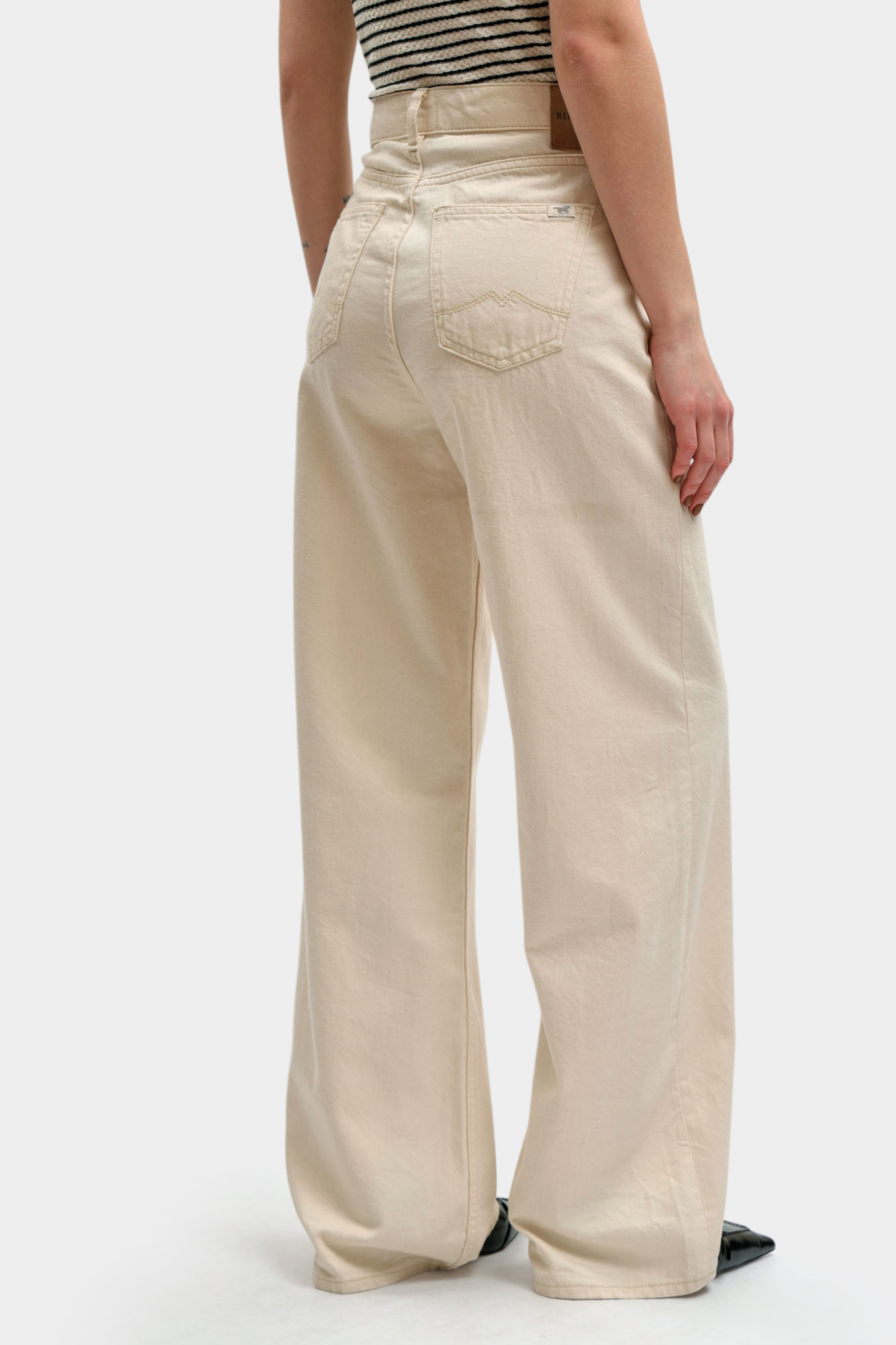 Джинсы Mustang