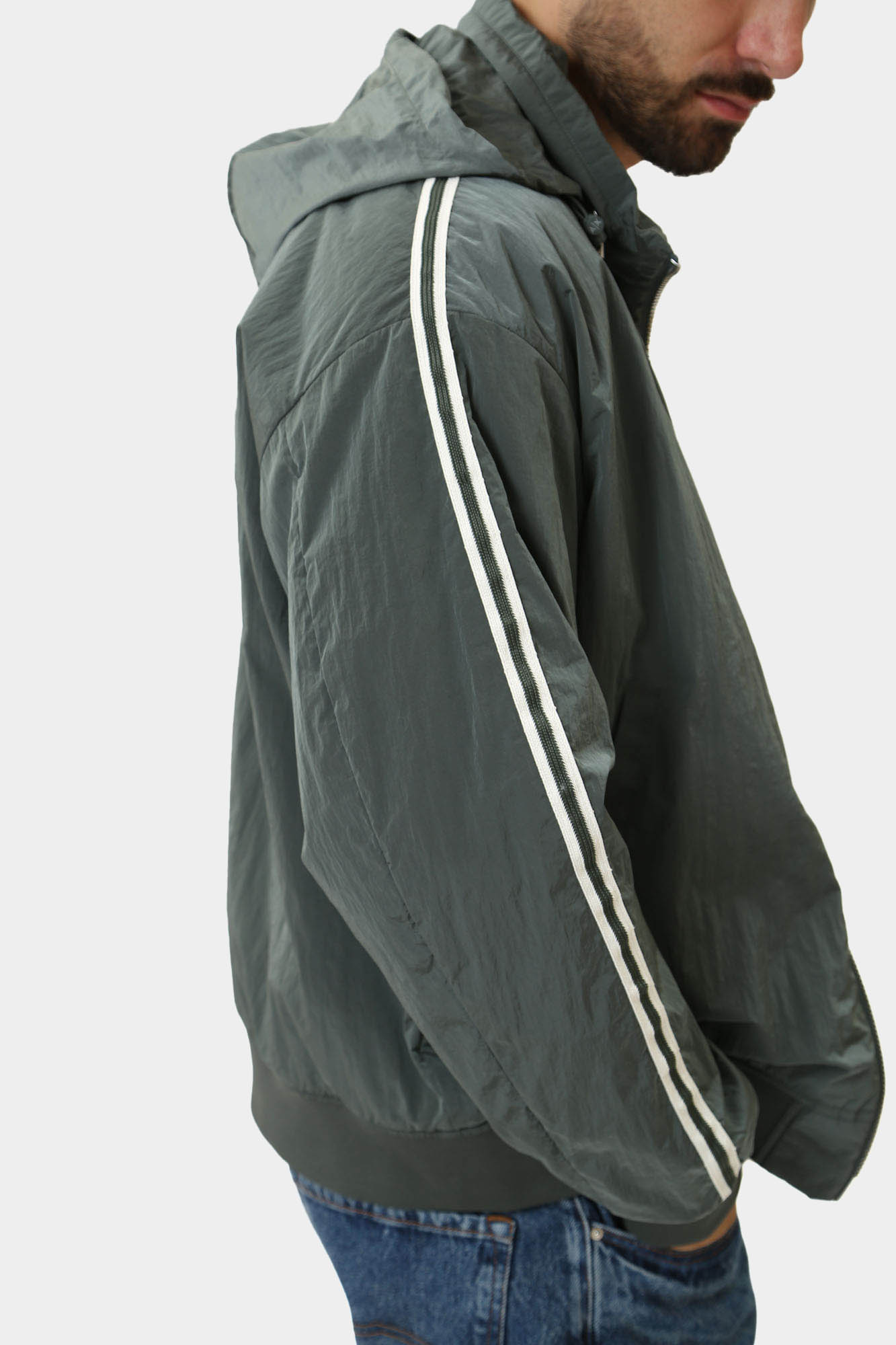 8NZB99_ZNXXZ Куртка Armani Exchange Зеленый