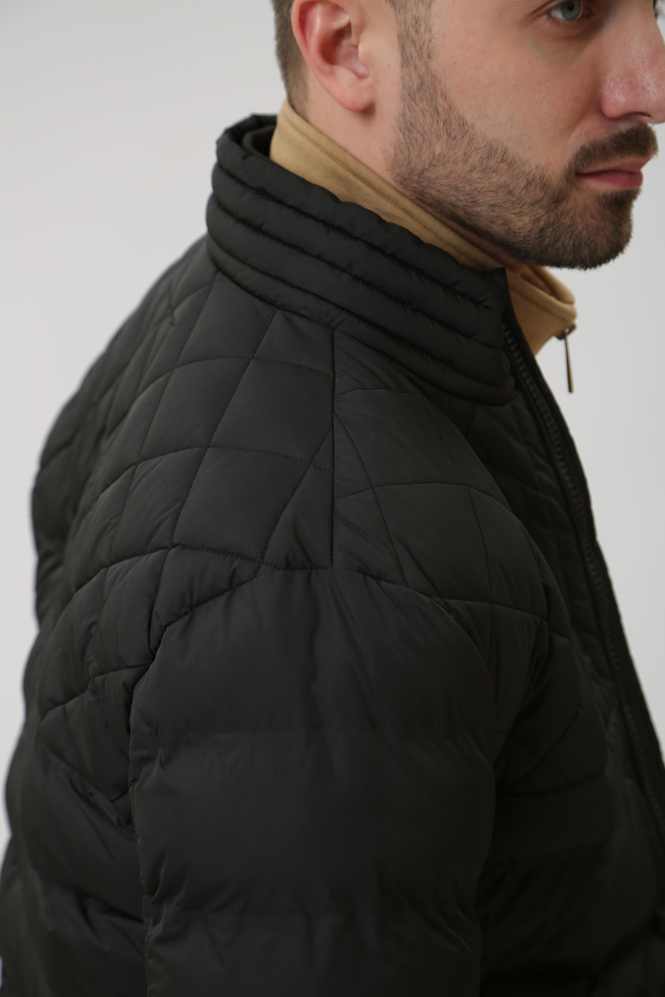 30040812_10013518 Куртка Strellson Черный