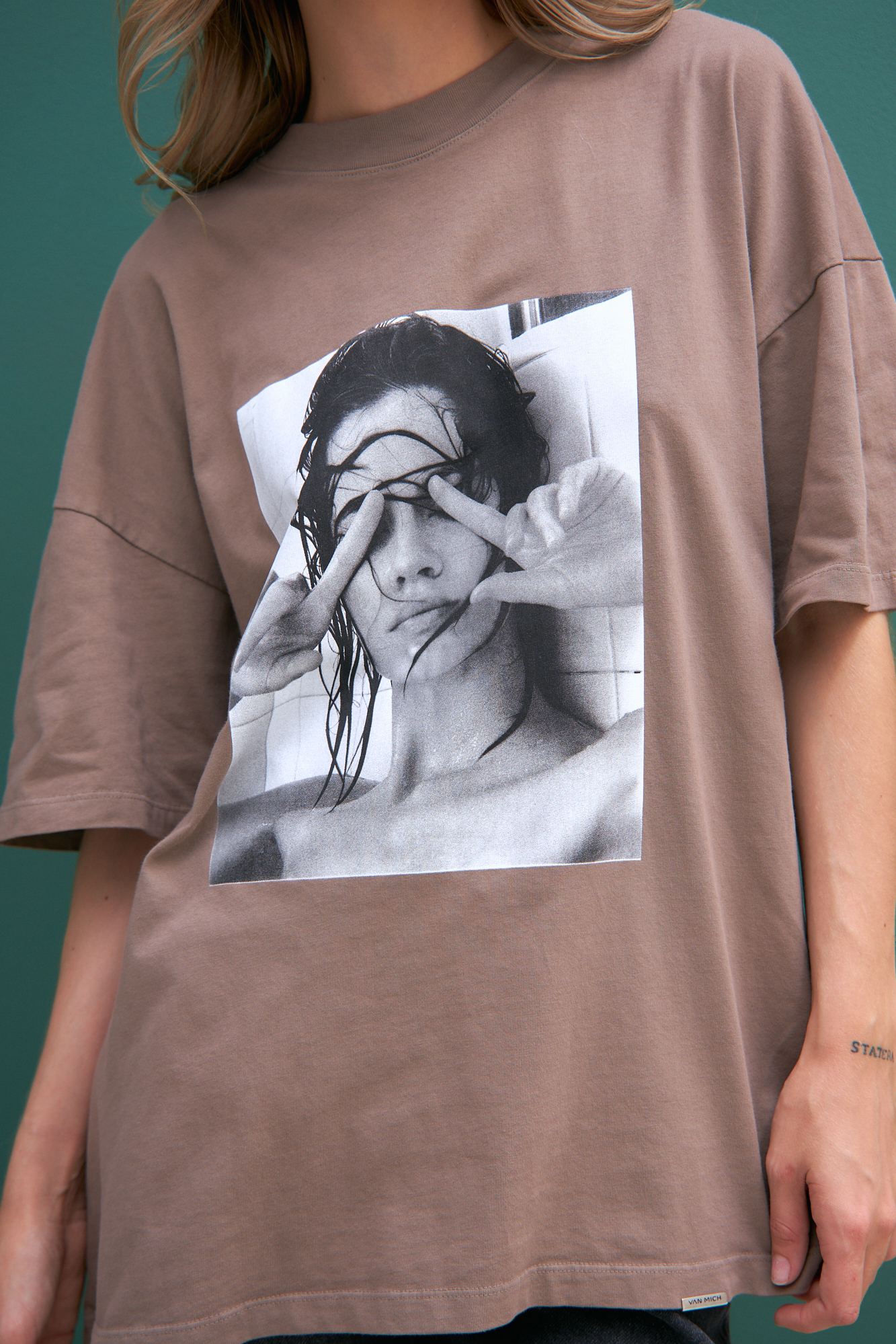 VW-232-22-020 футболка van mich 